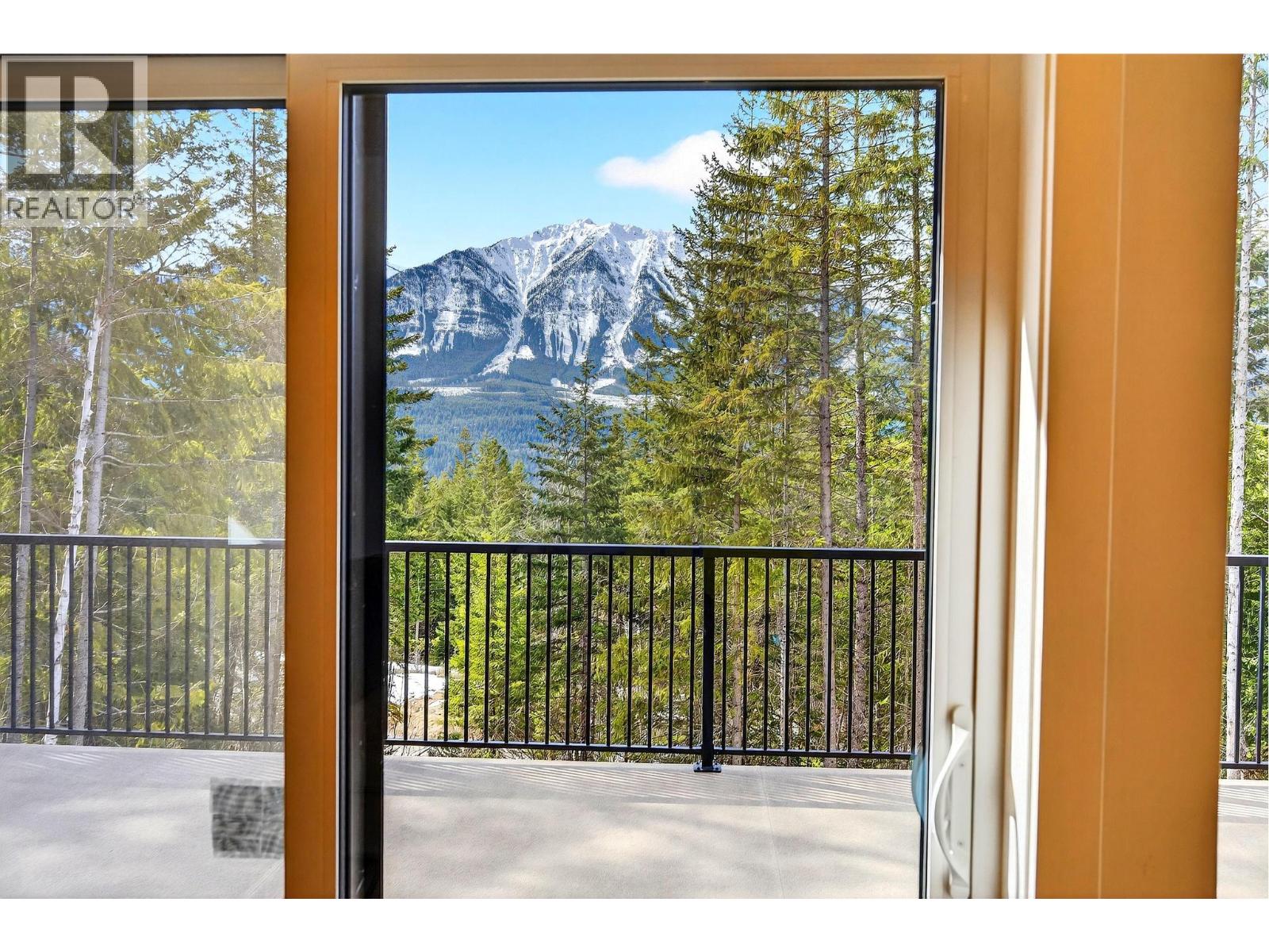 1414 BLACK BEAR DRIVE - 48