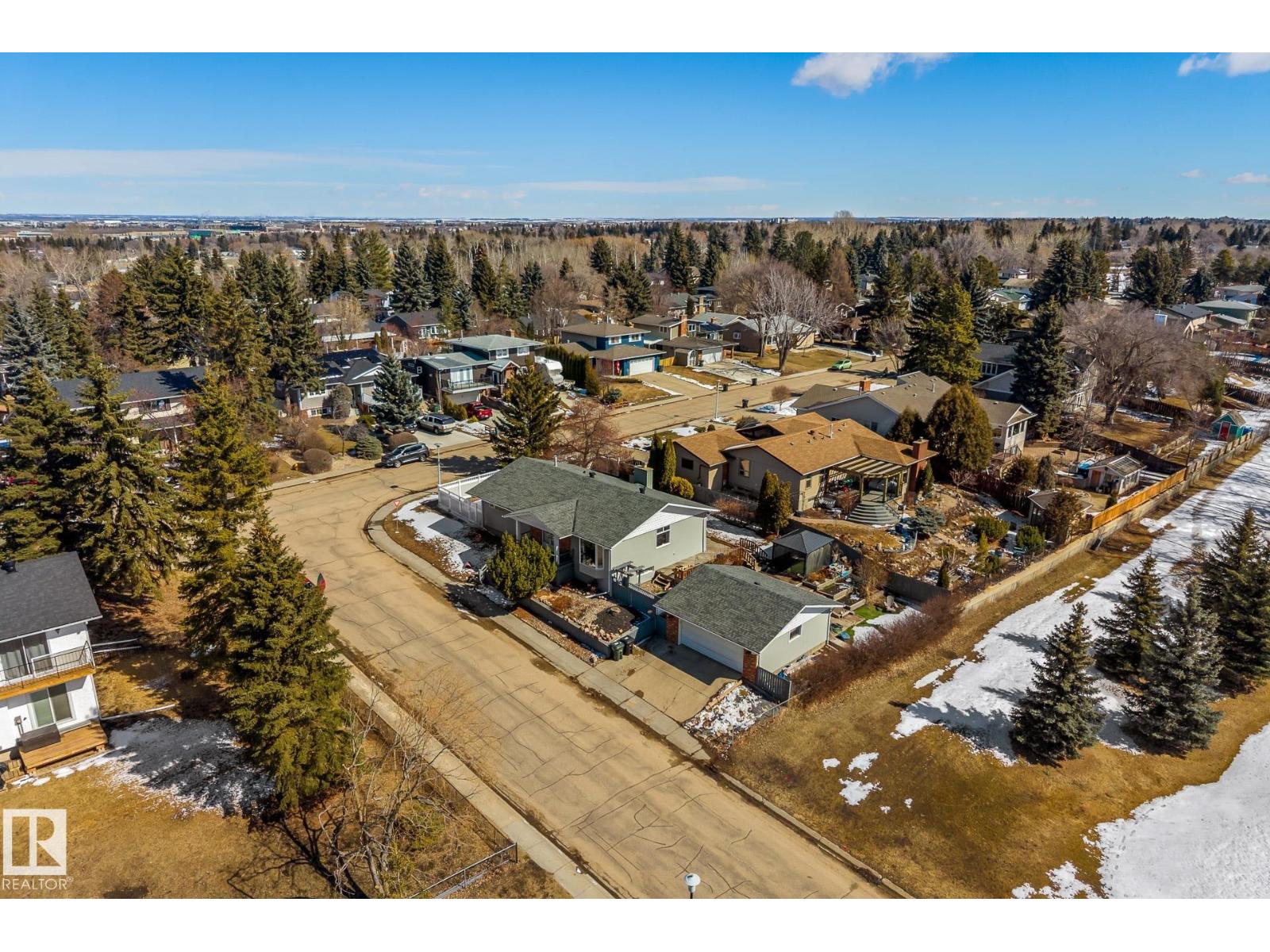 2 BRAESIDE TC, Sherwood Park