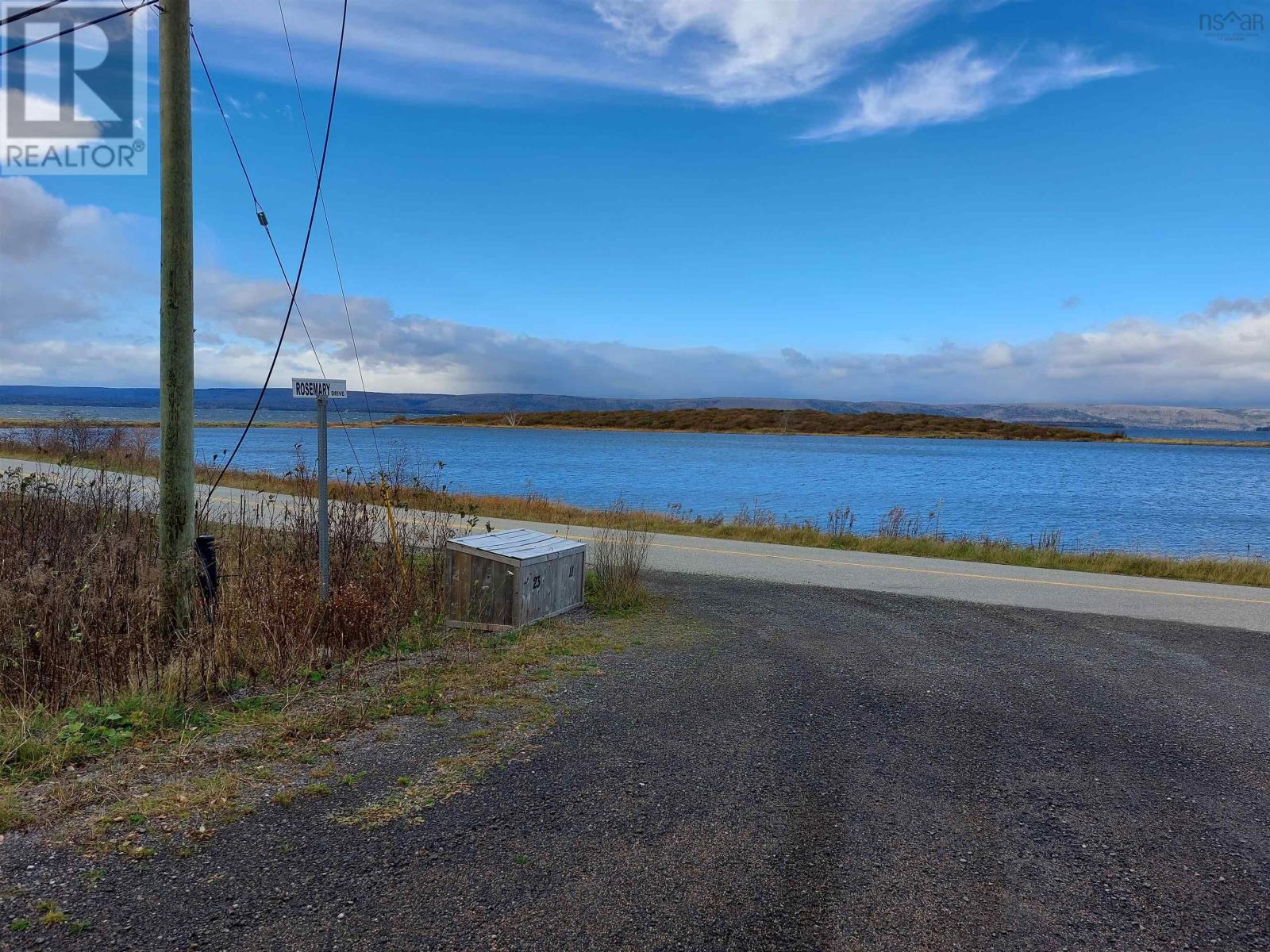 Property 7 of 13 of Lot 10 Golden View Dr