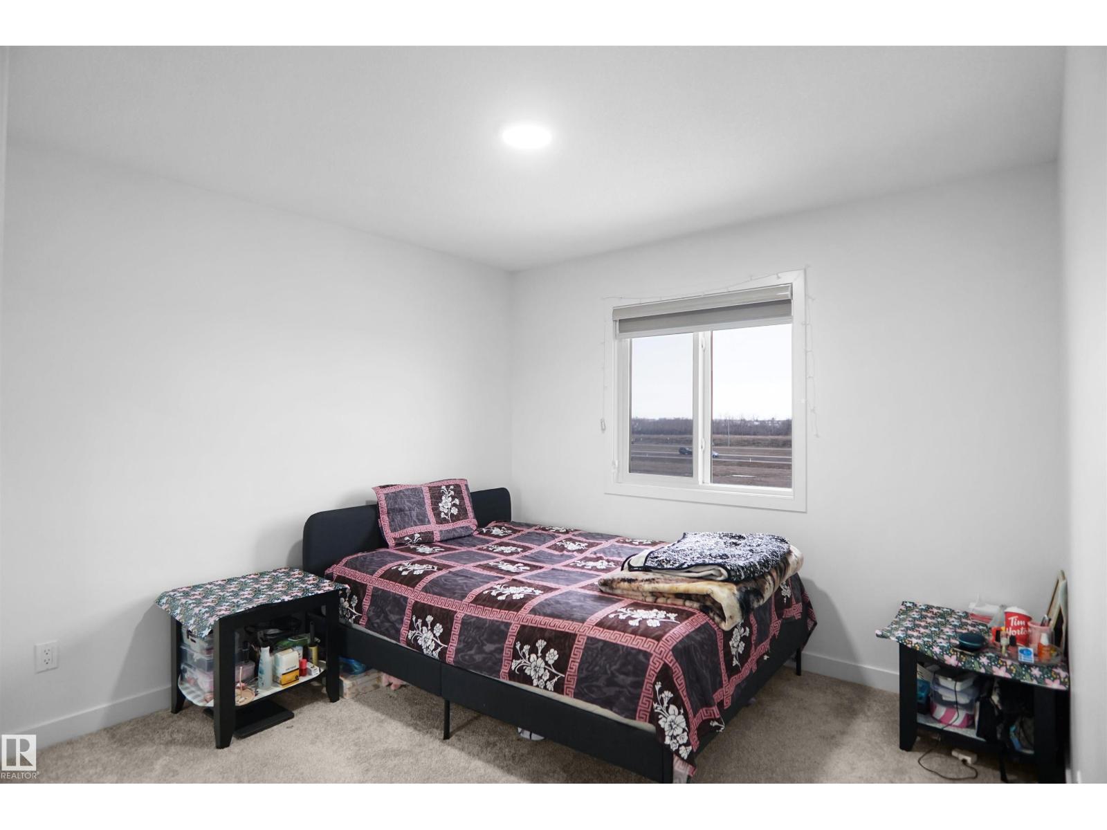 7216 182 AV NW, Edmonton