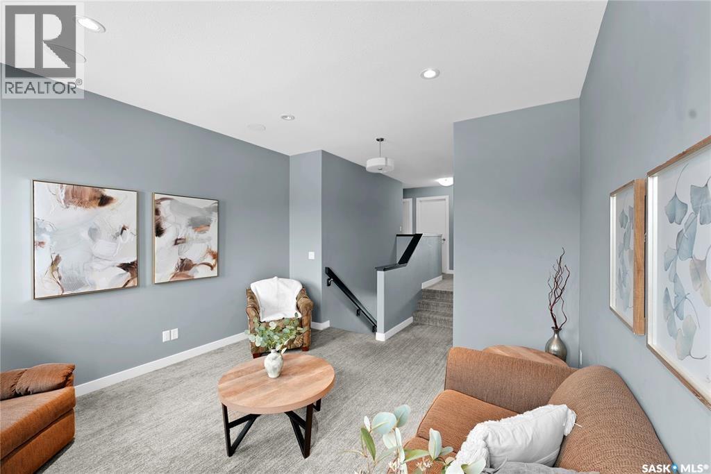 4357 ALBULET DRIVE - 32