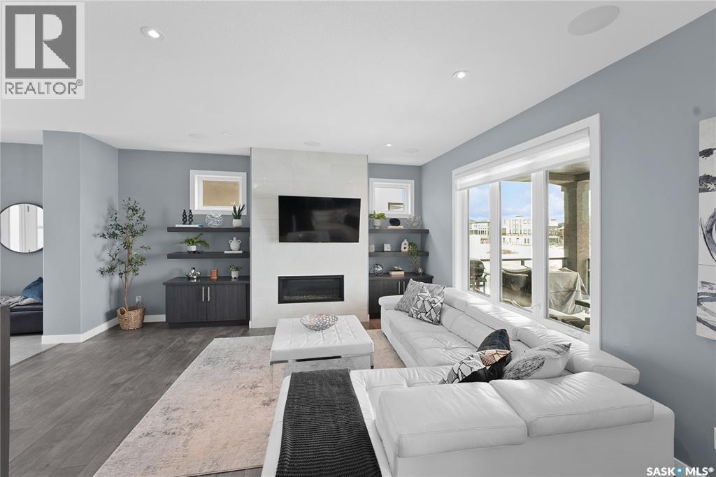 4357 ALBULET DRIVE - 7