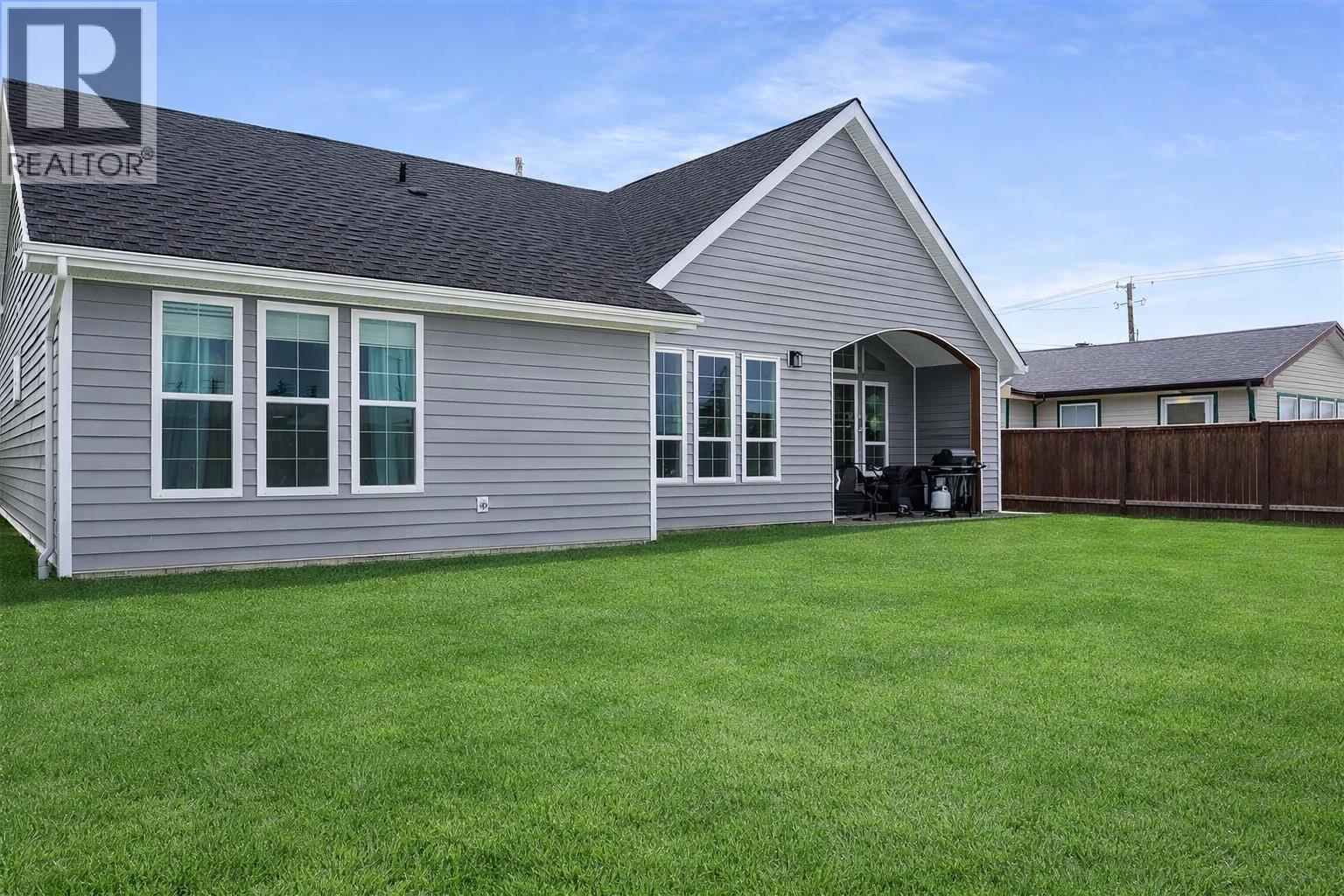 71 WHITE STREET - 22