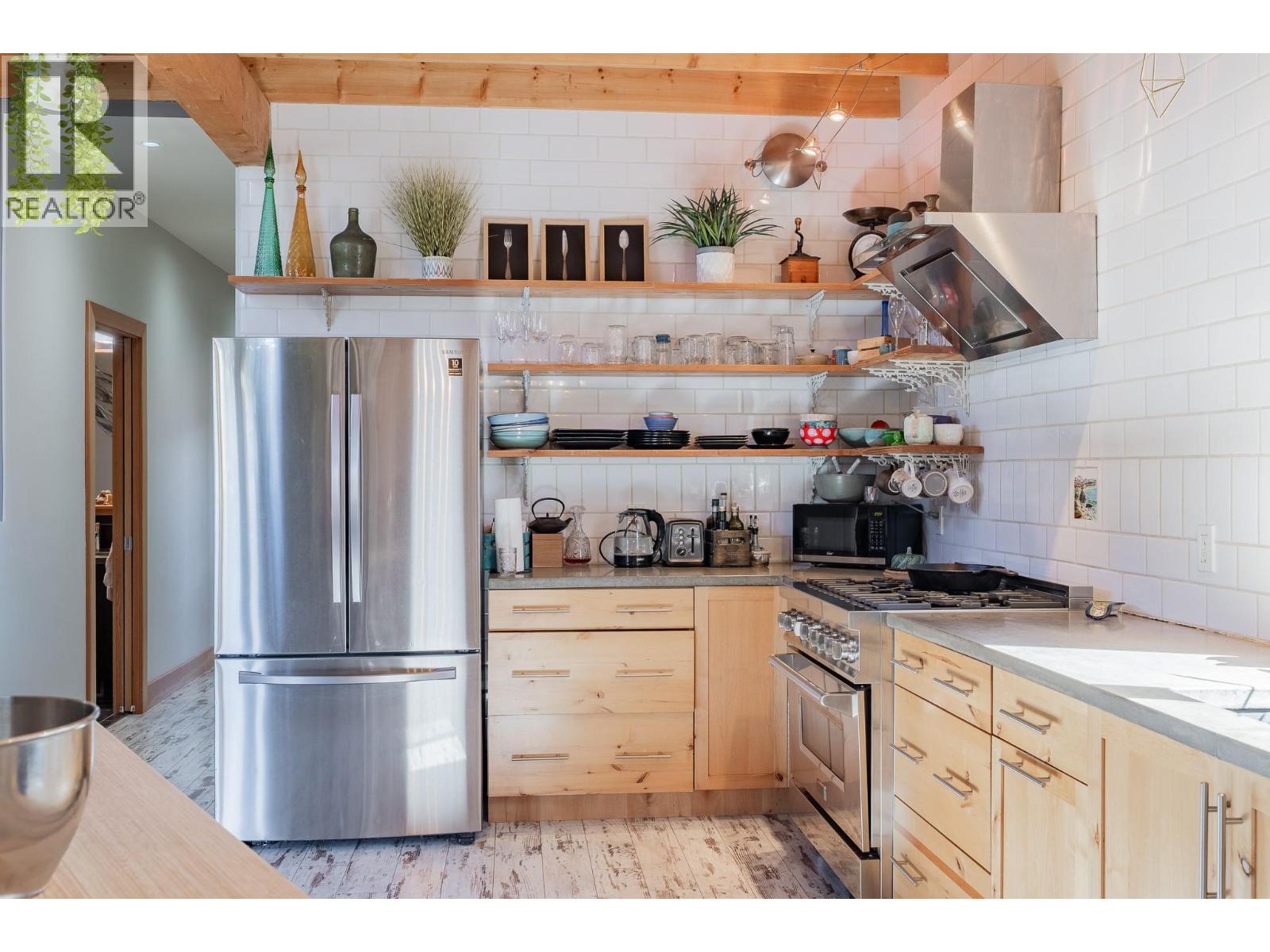 1373 CANTERBURY WAY - 16