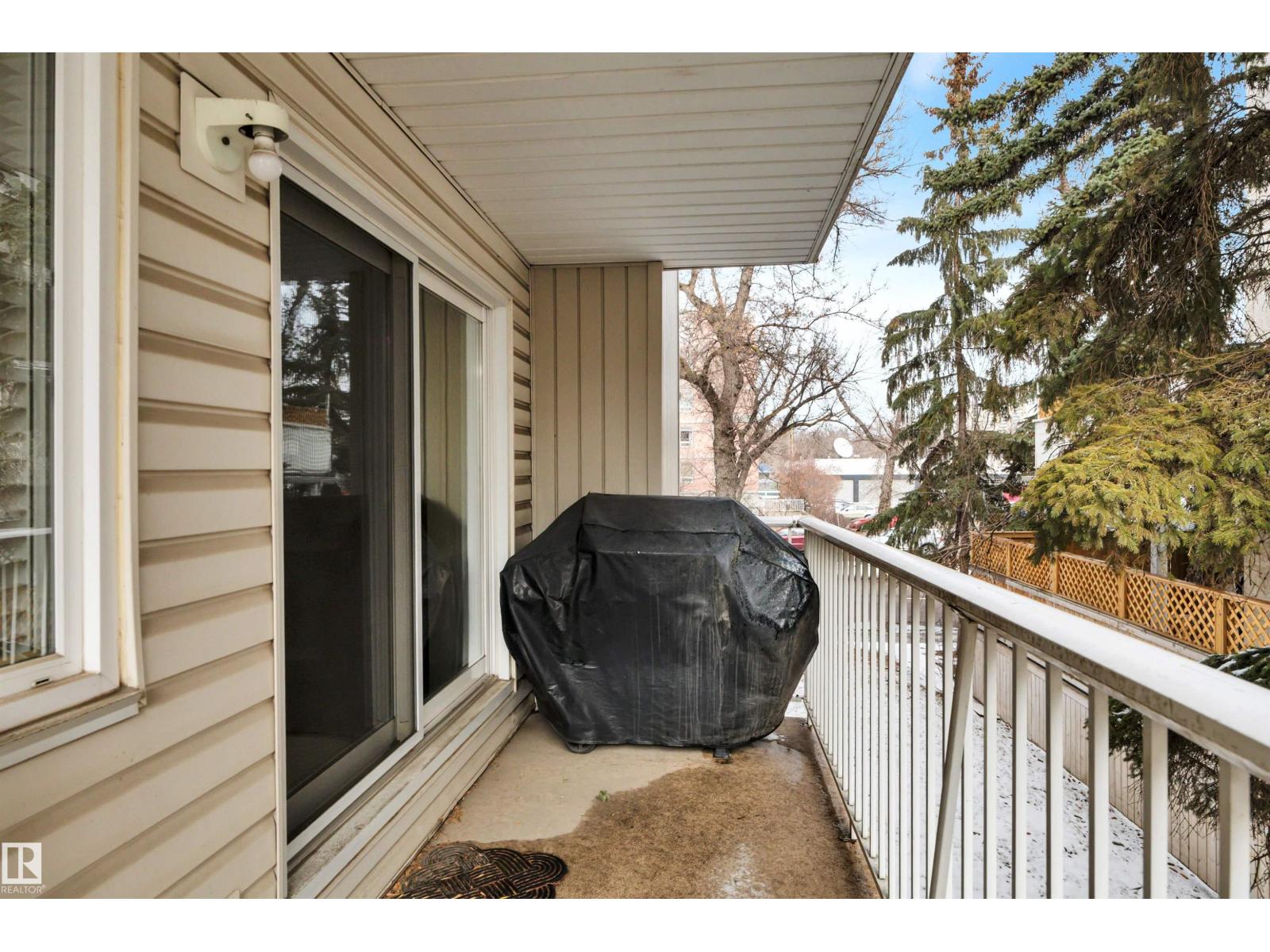 #204 8125 110 ST NW, Edmonton