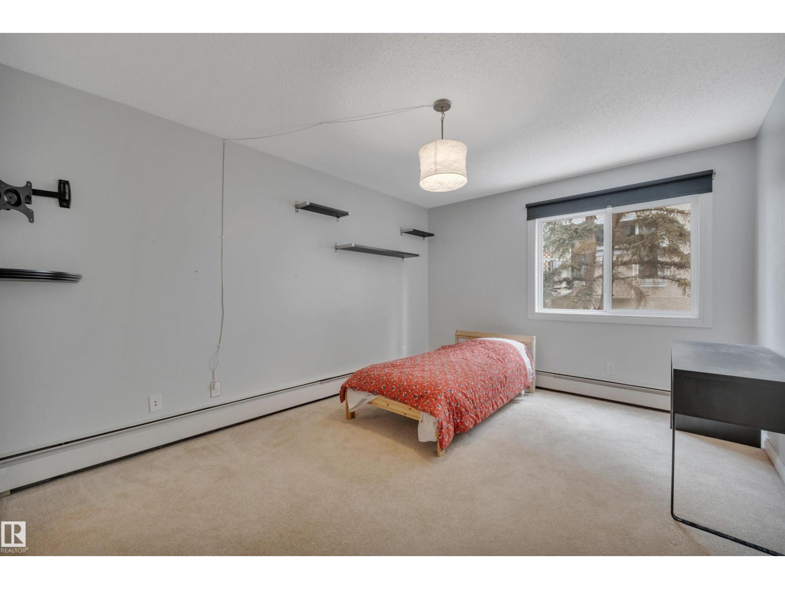 #204 8125 110 ST NW, Edmonton