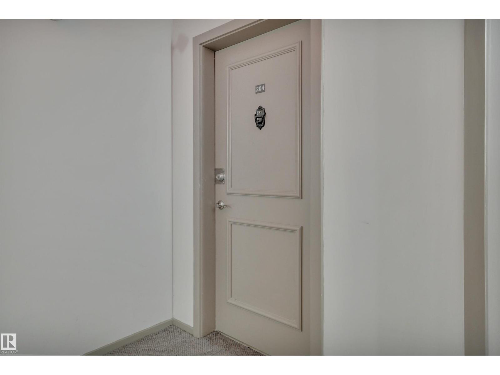 #204 8125 110 ST NW, Edmonton