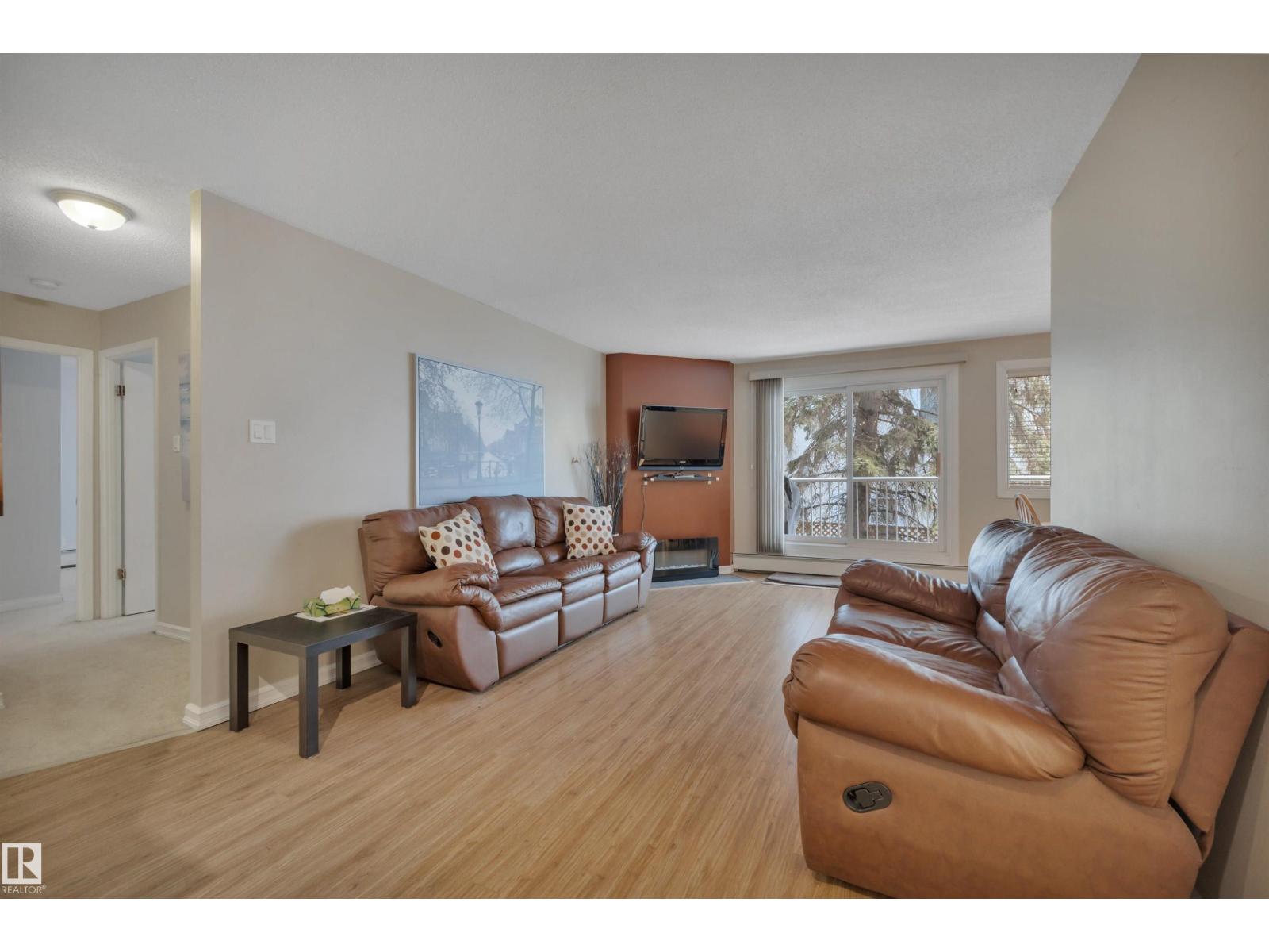 #204 8125 110 ST NW, Edmonton