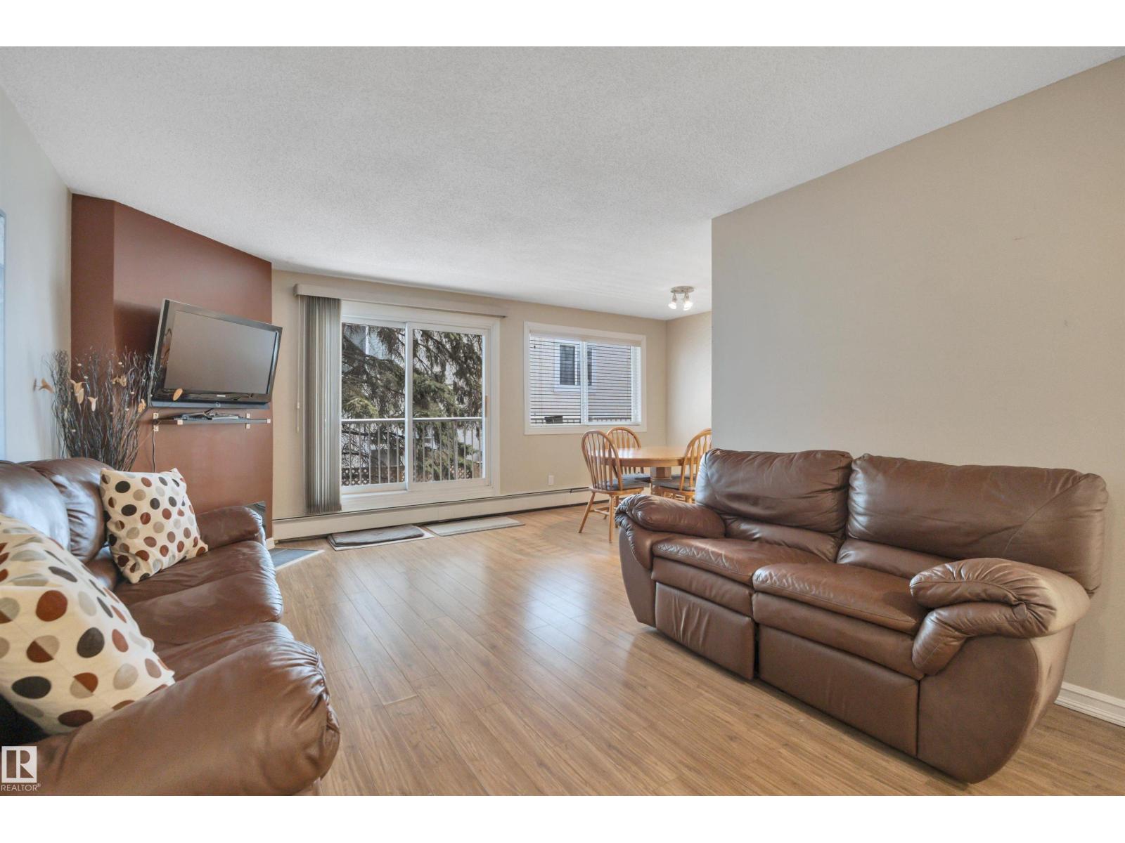 #204 8125 110 ST NW, Edmonton