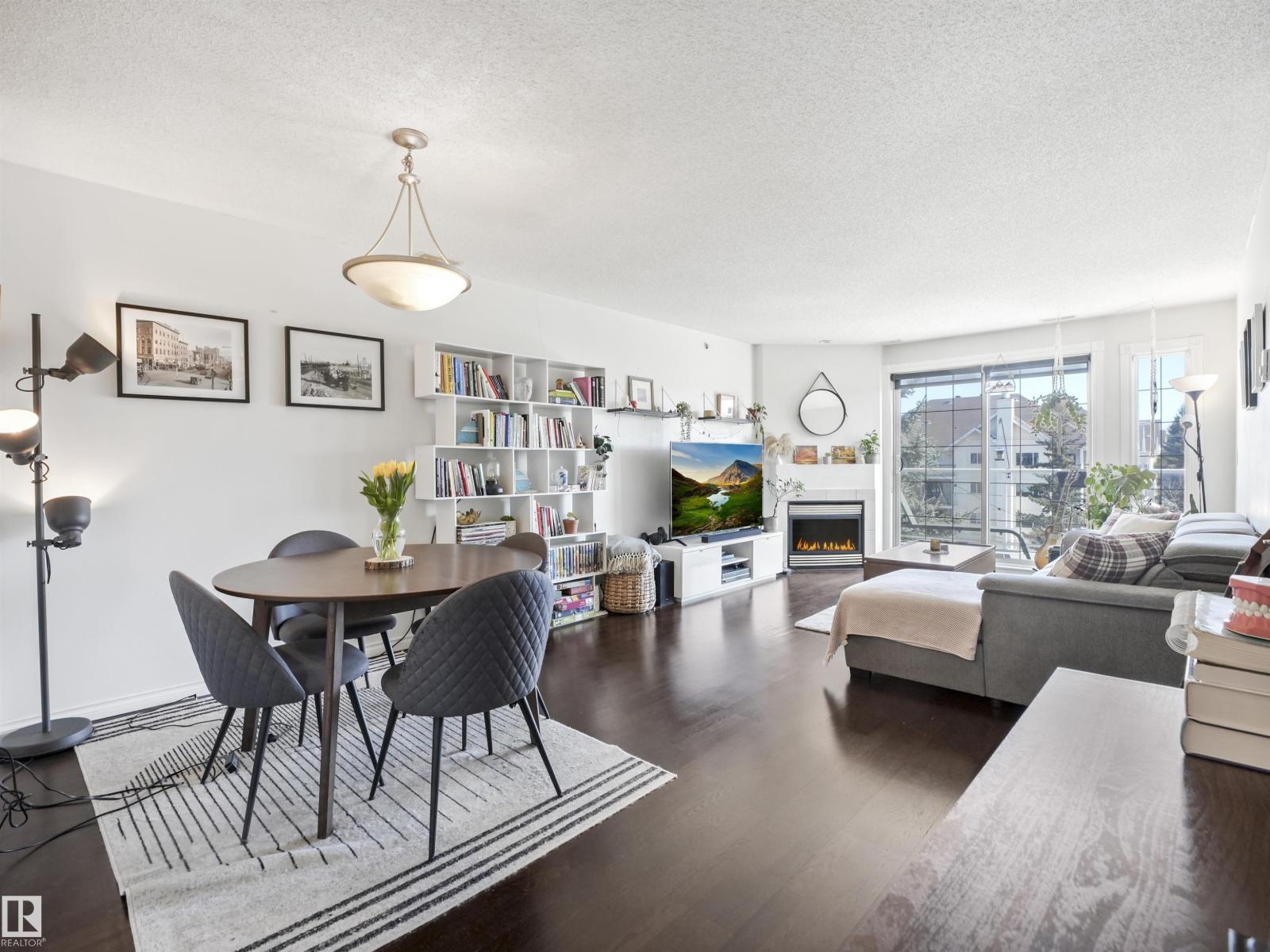 #401 12110 106 AV NW, Edmonton