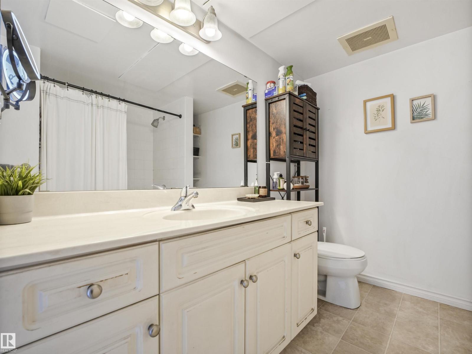 #401 12110 106 AV NW, Edmonton