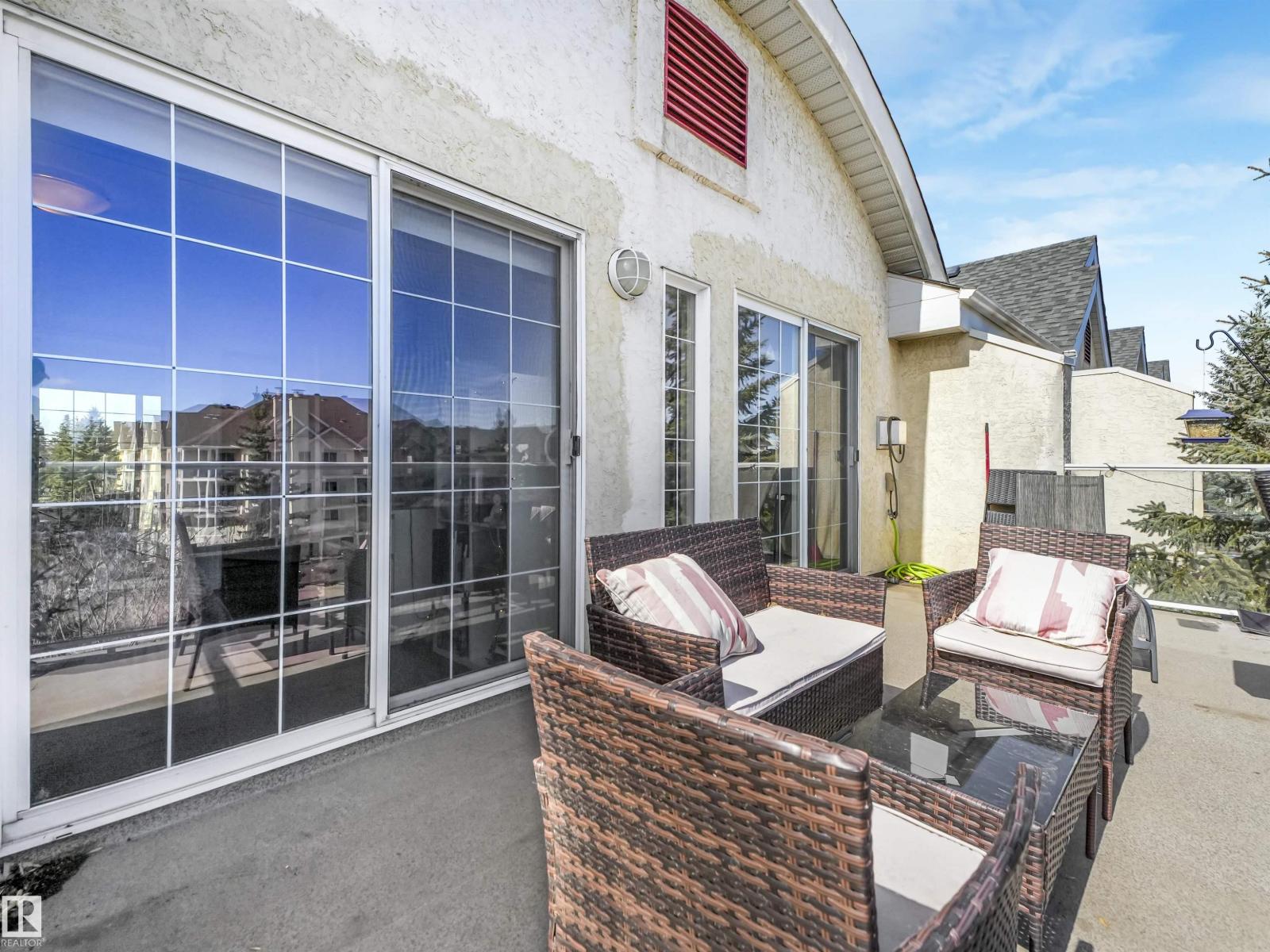 #401 12110 106 AV NW, Edmonton