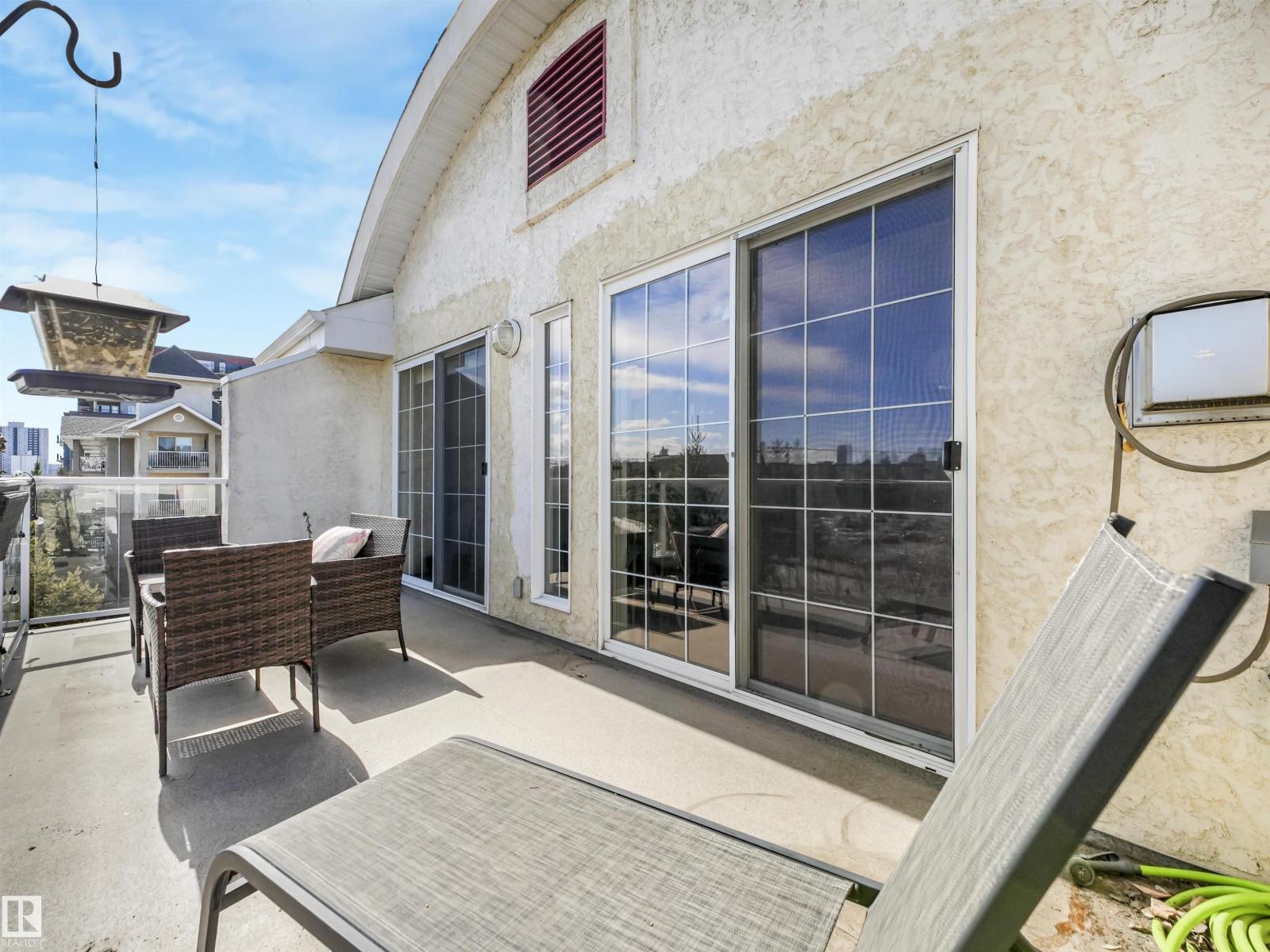 #401 12110 106 AV NW, Edmonton