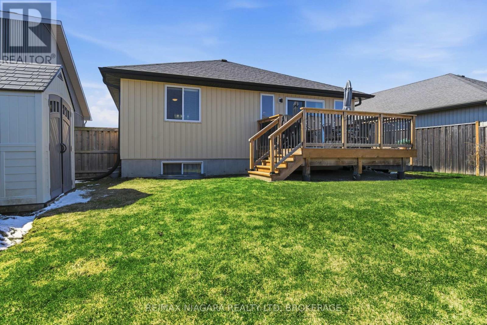9 GRANITE DRIVE - 42