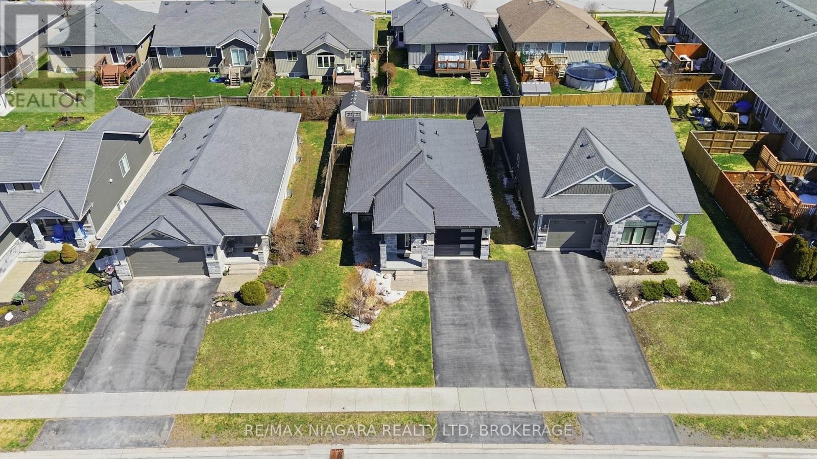 9 GRANITE DRIVE - 49