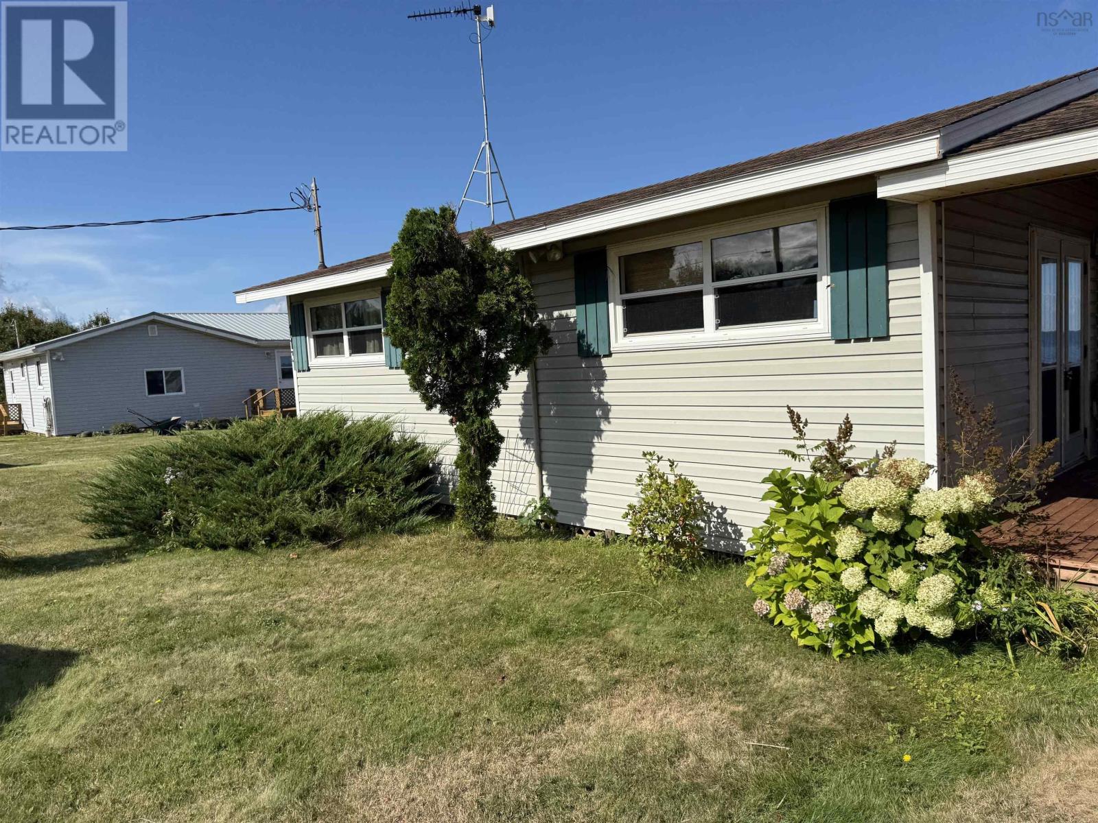 113 CEILIDH LANE - 11