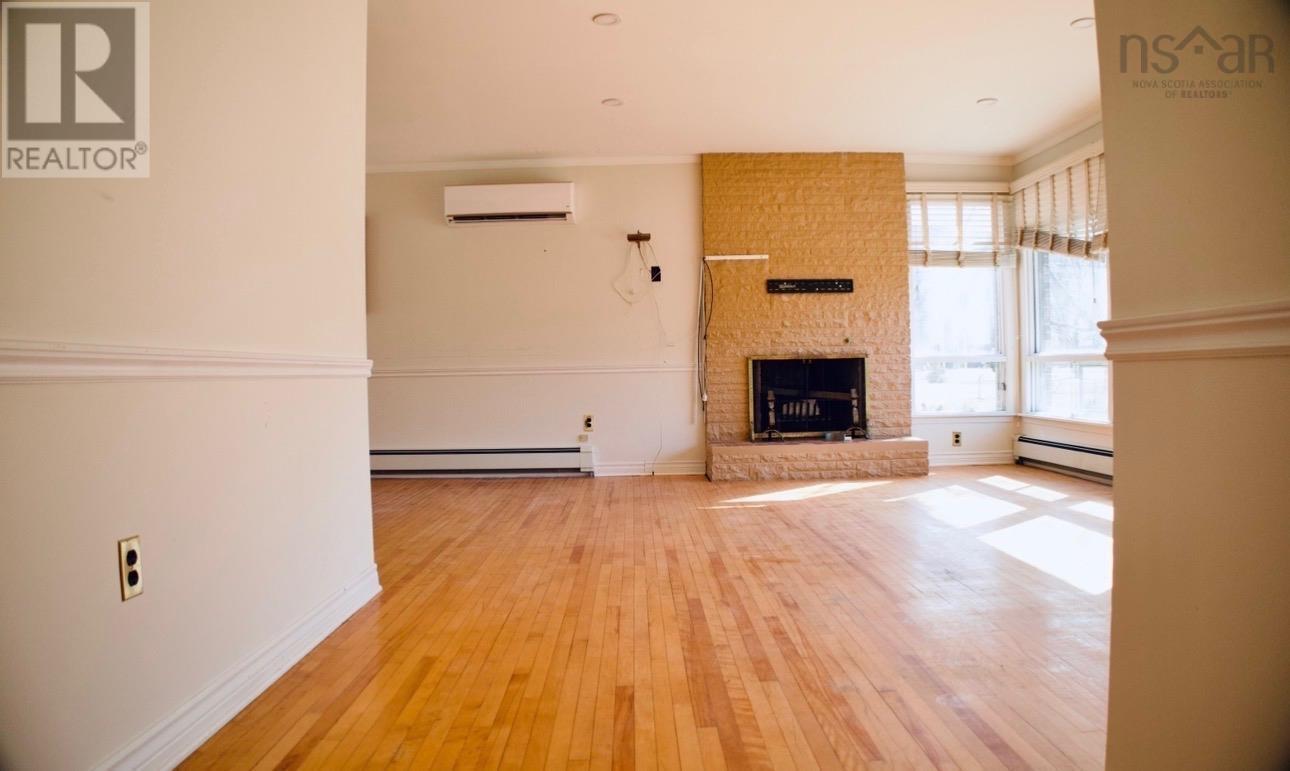 109 BIRCH STREET - 10