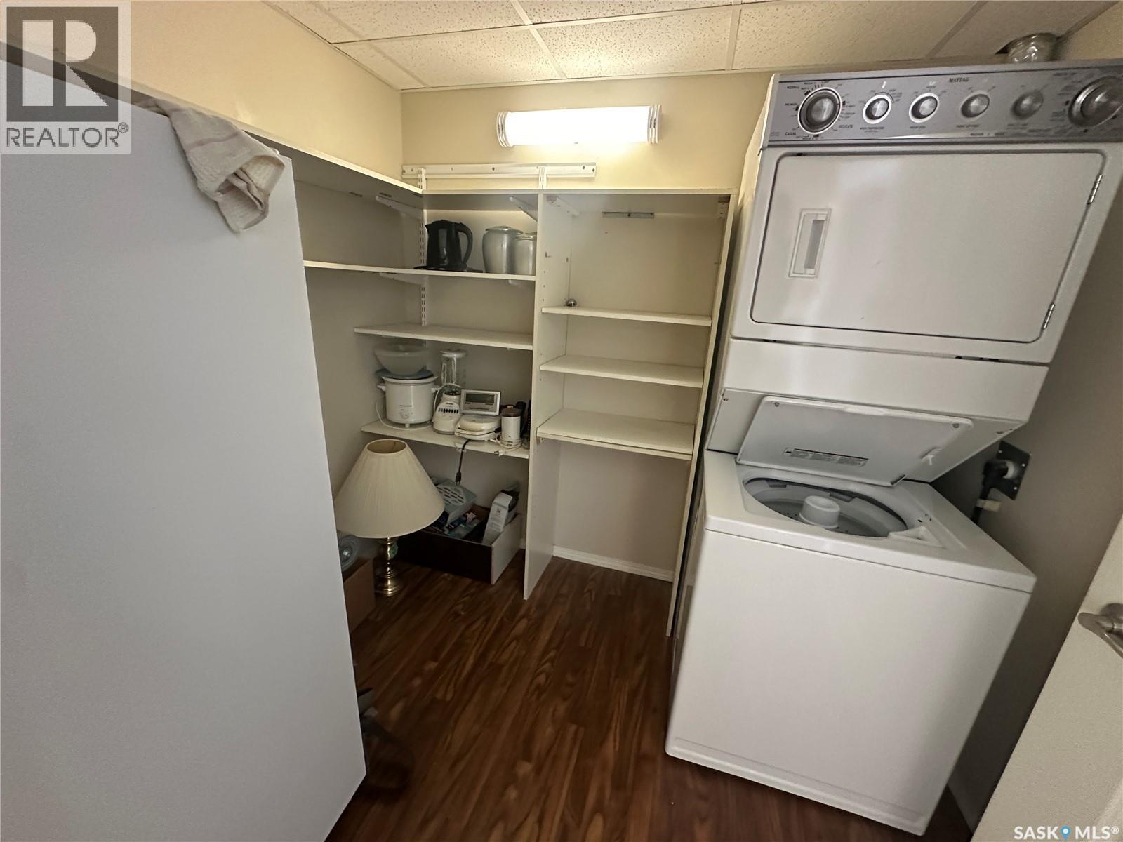 #300 601 110TH AVENUE - 8