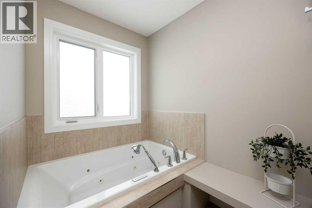 262 Prospect Drive, Fort McMurray