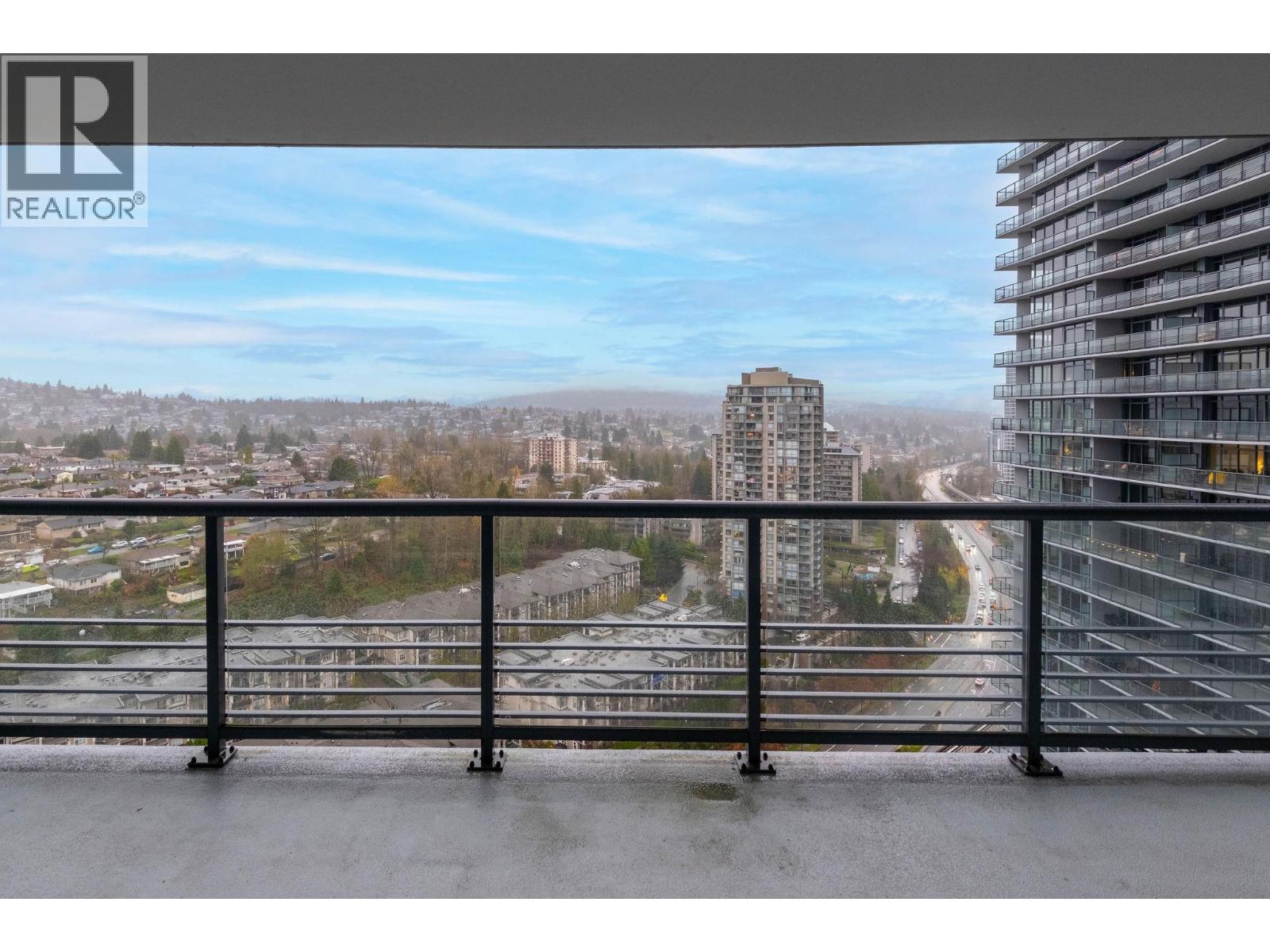 2508 4720 LOUGHEED HIGHWAY, Burnaby