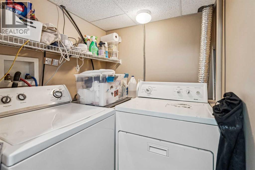 Single Family House Bungalow for Sale in   Avenue NE Winston Heights/Mountview Calgary 