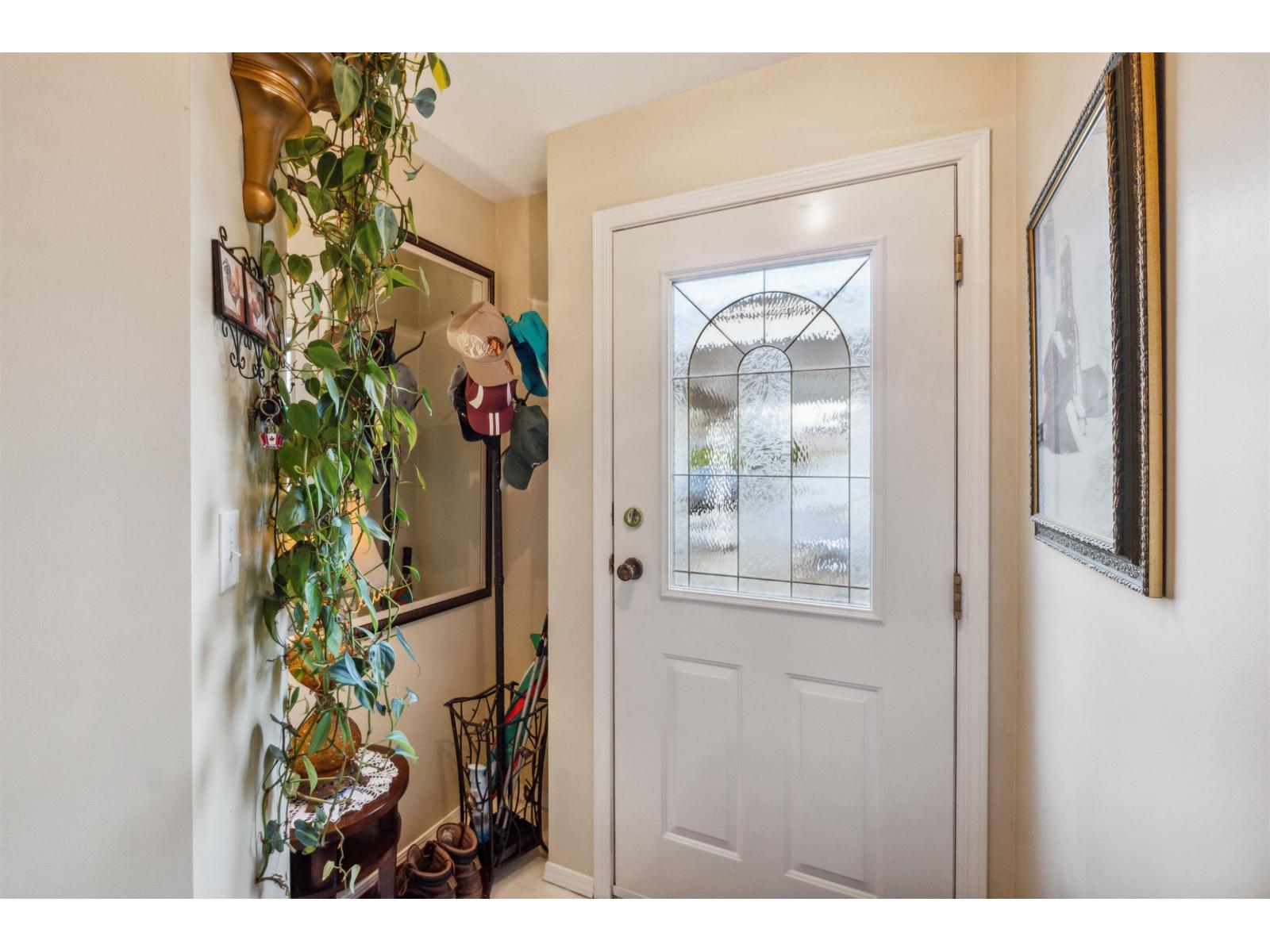 38 3380 GLADWIN ROAD, Abbotsford