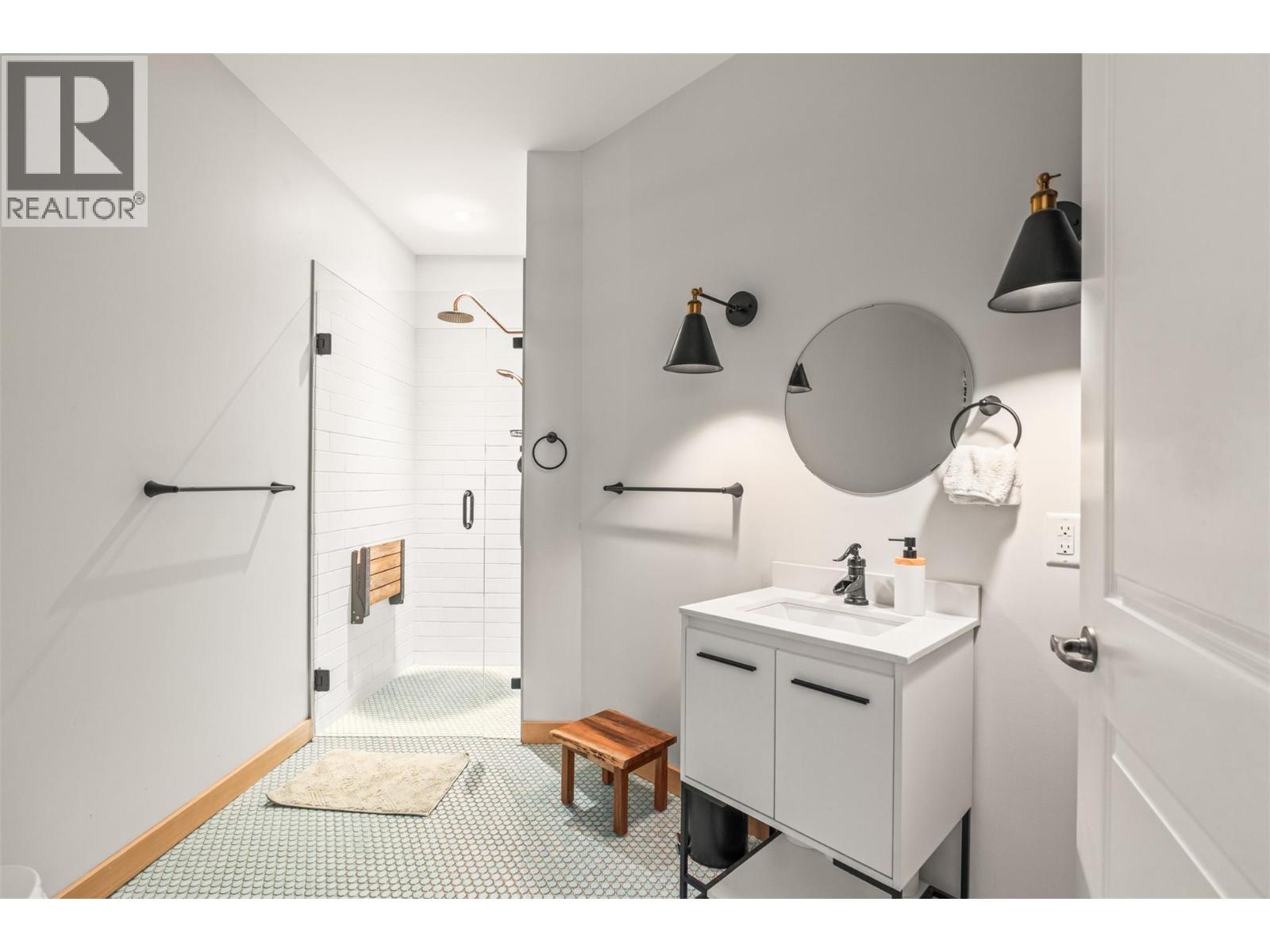 #7 13341 KIDSTON ROAD - 40