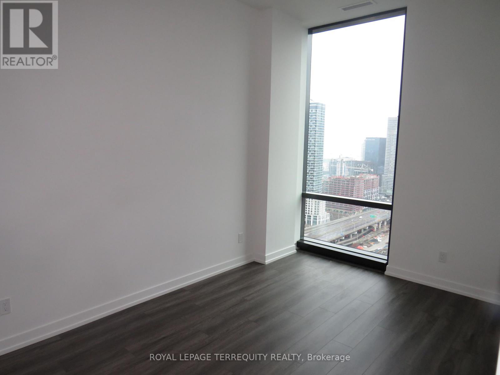 #3304 35 PARLIAMENT STREET - 7