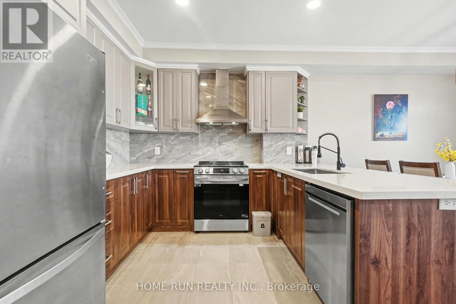 111 MESA DRIVE - 12