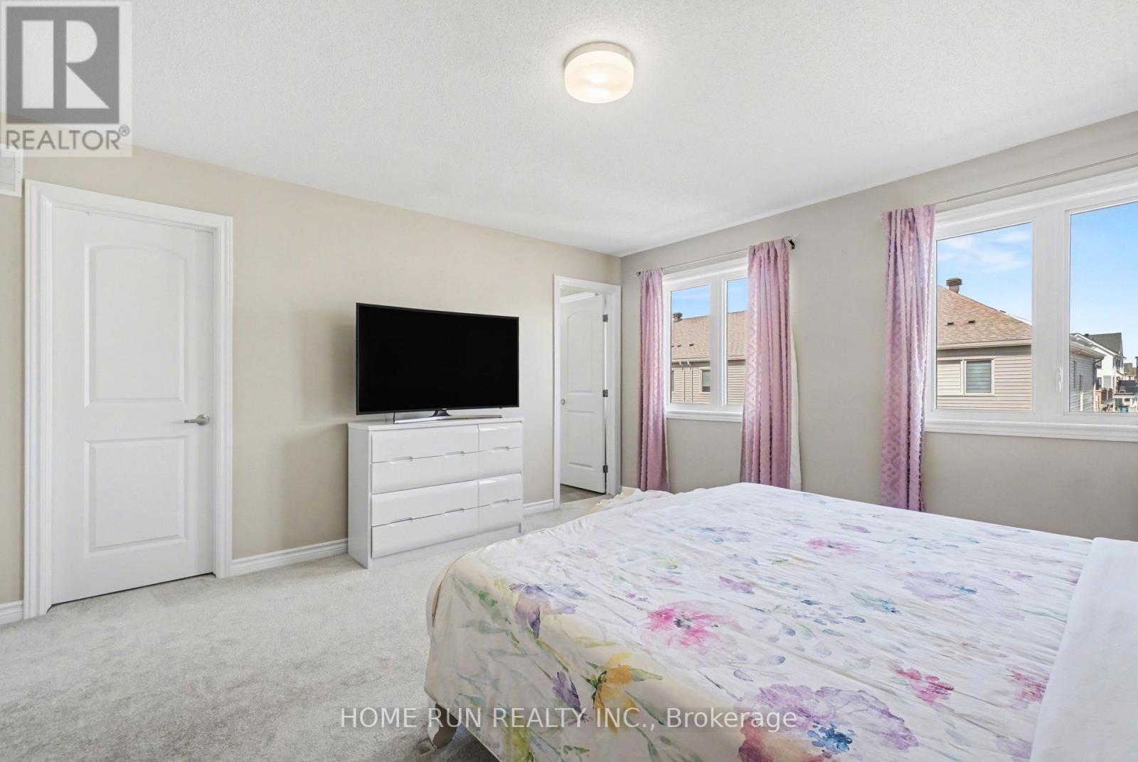 111 MESA DRIVE - 18