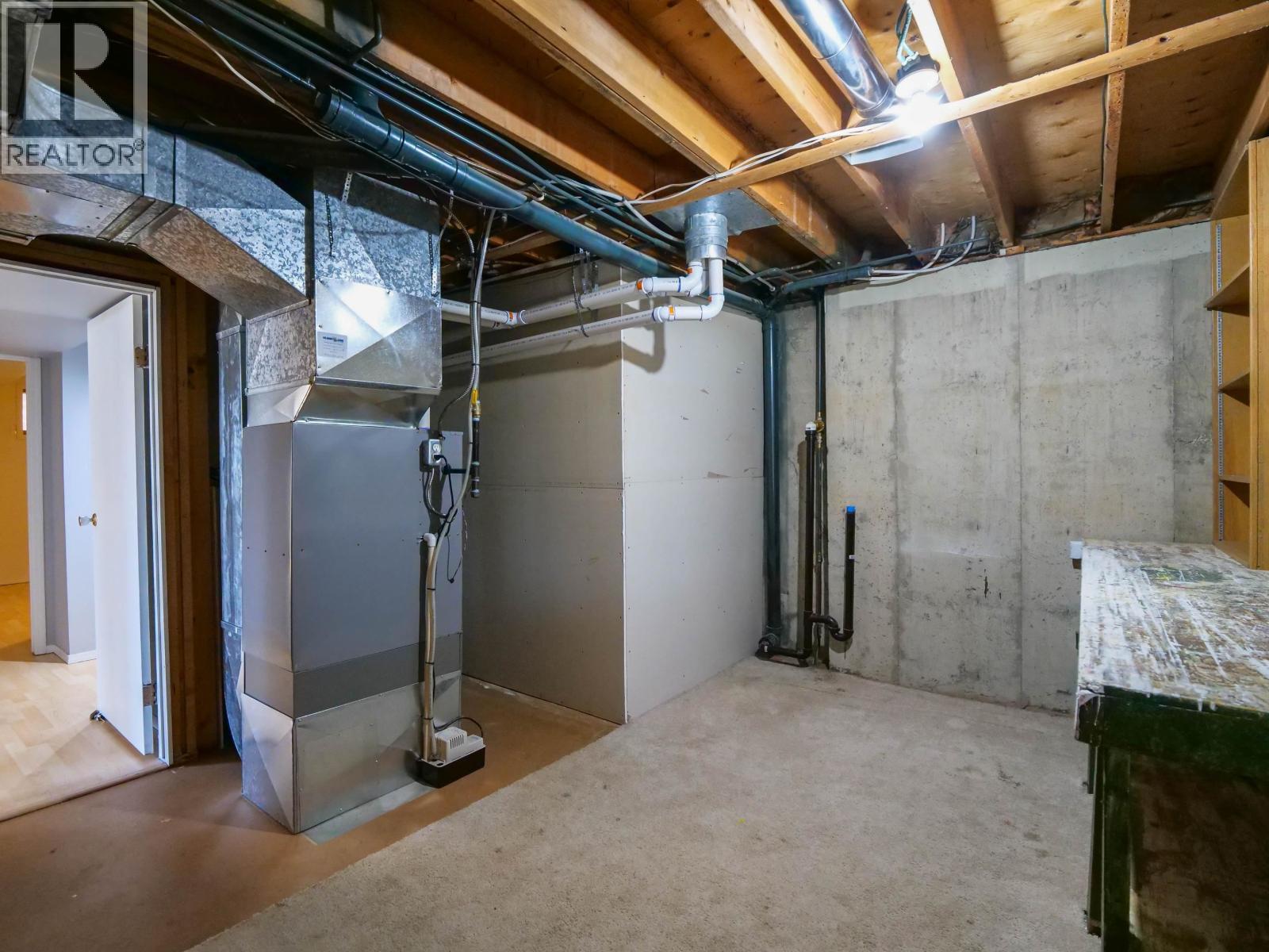 182 S COACH ROAD - 24