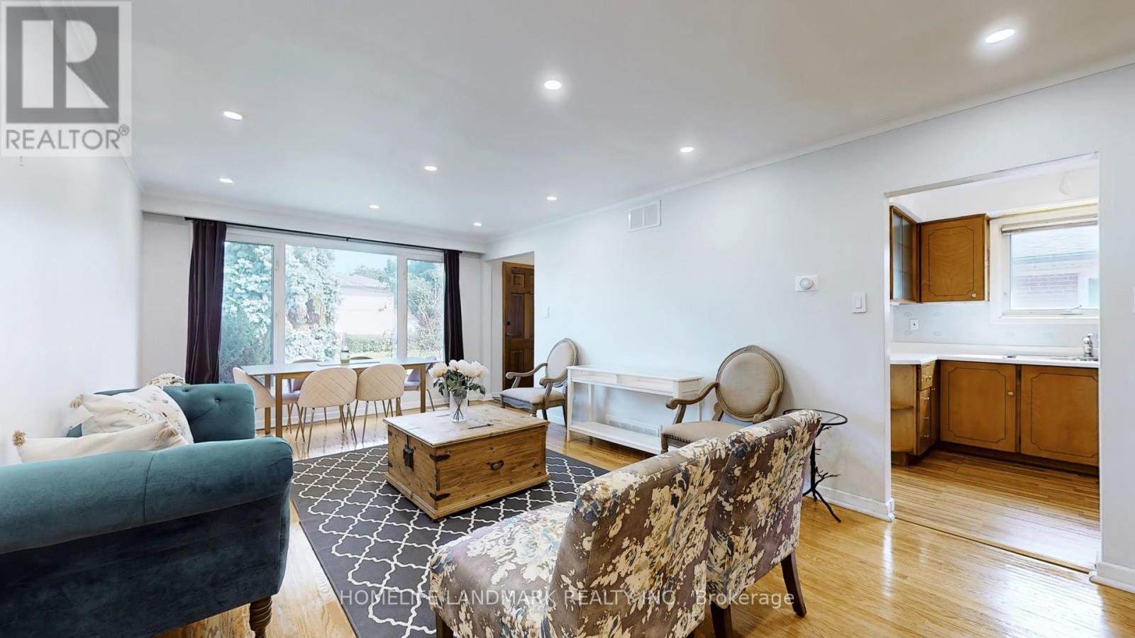 26 ROYWOOD DRIVE - 6