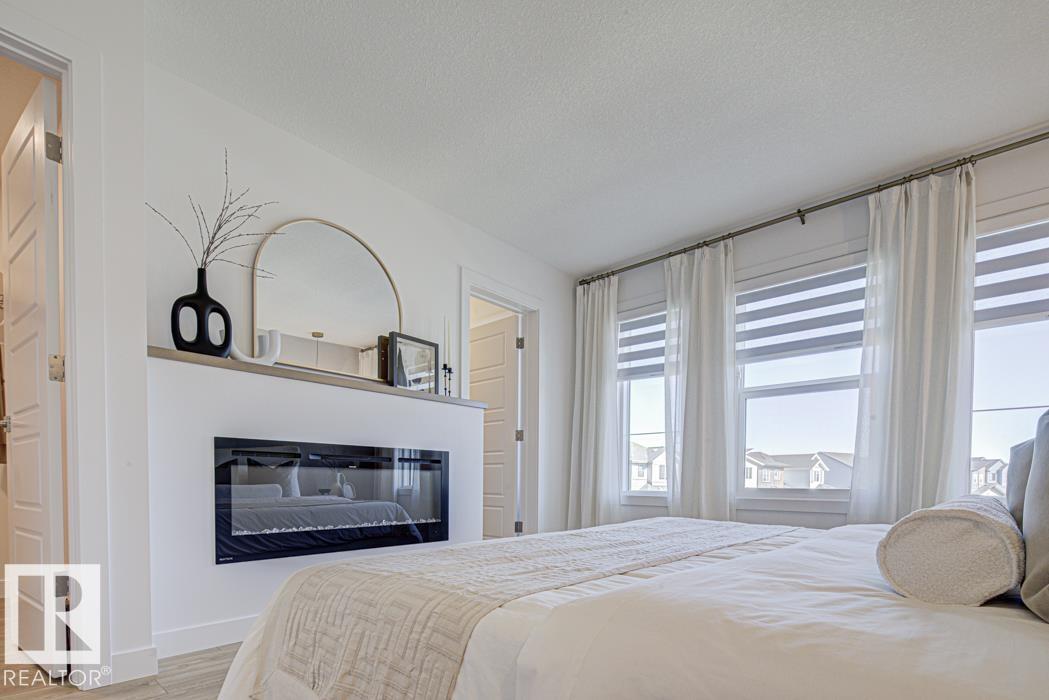 18705 18A AV NW, Edmonton