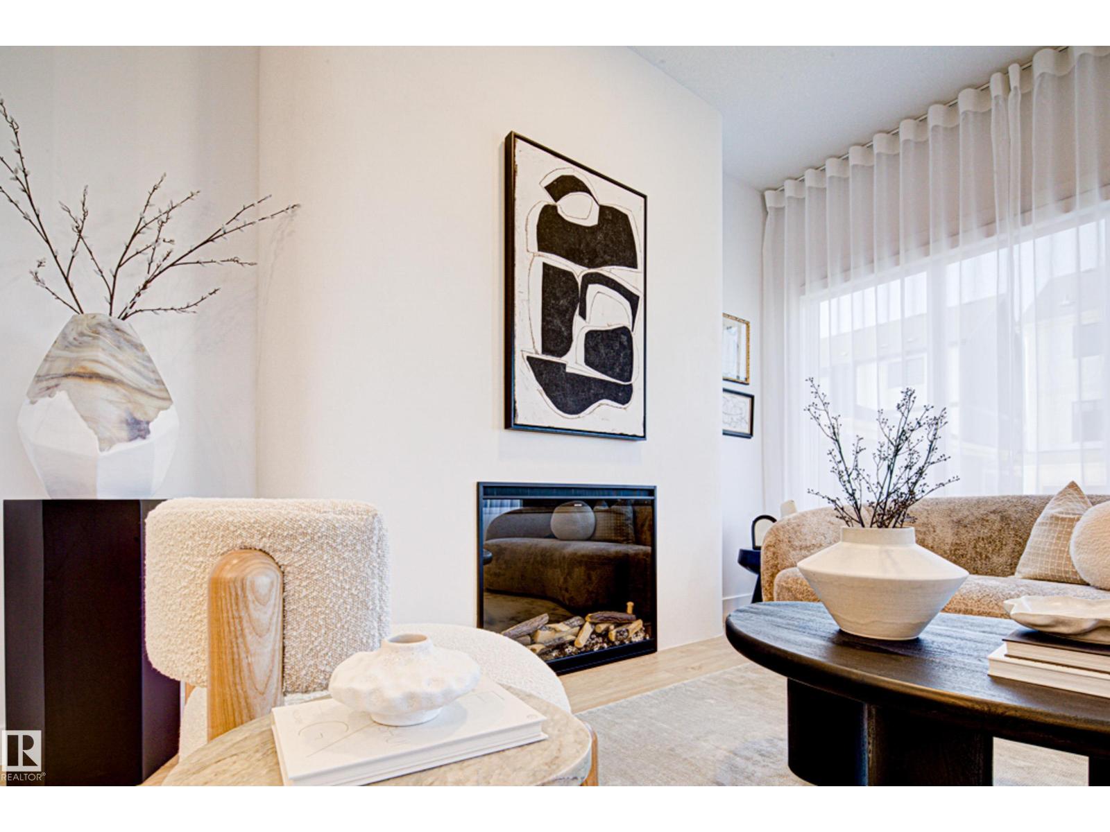 18705 18A AV NW, Edmonton