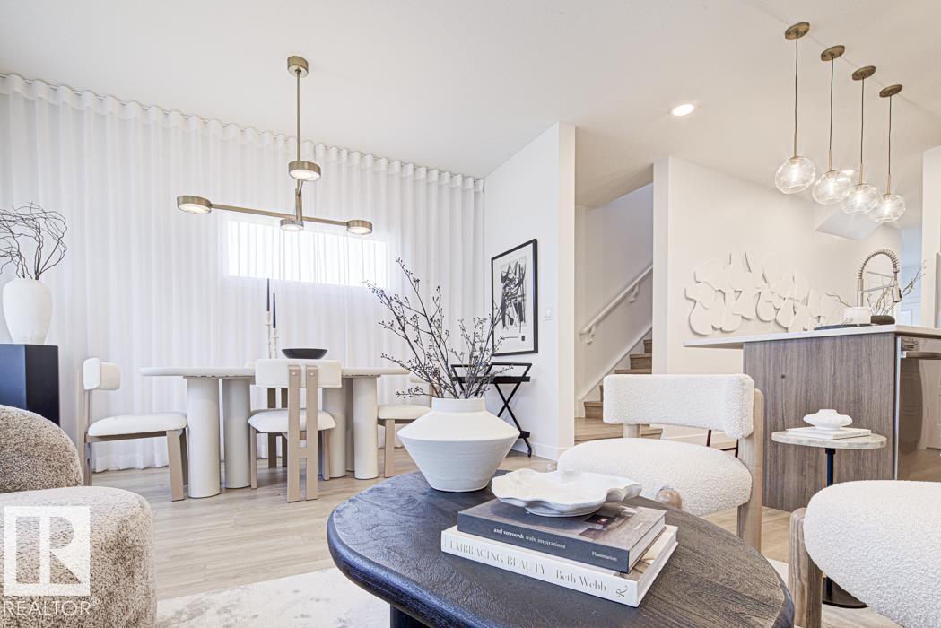 18705 18A AV NW, Edmonton