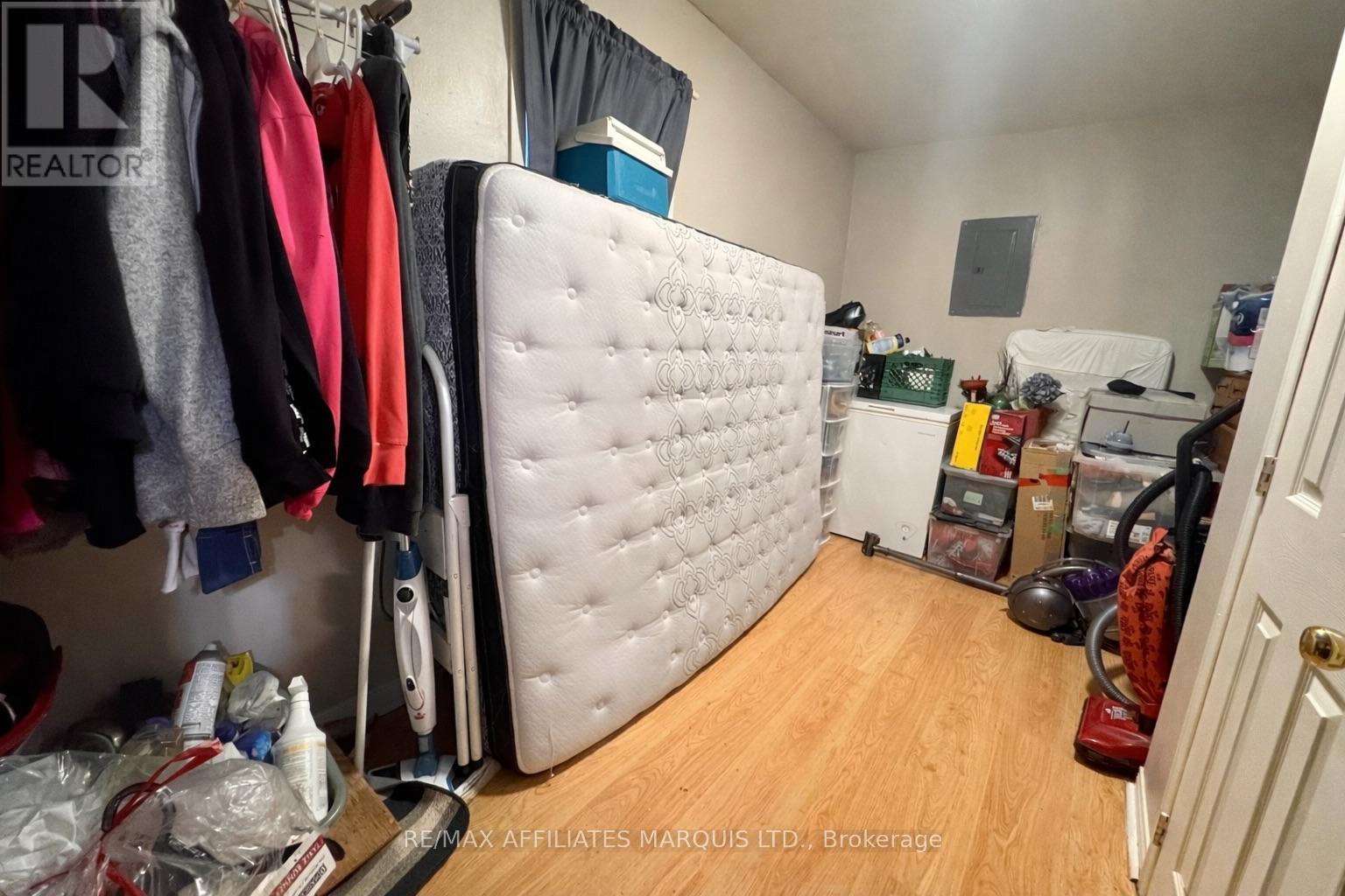 115 PRINCE ALBERT STREET - 10