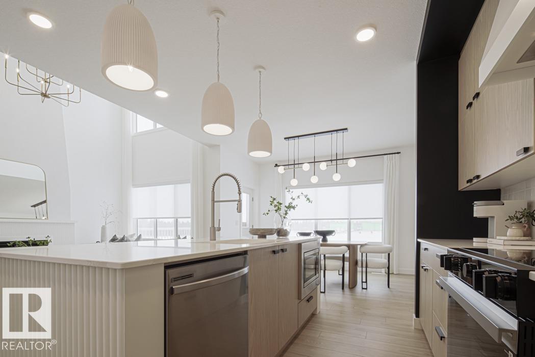 2712 188 ST NW, Edmonton