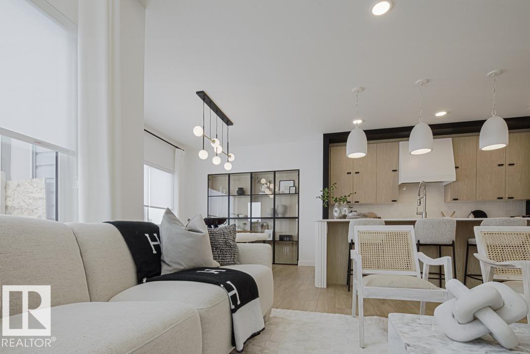 2712 188 ST NW, Edmonton