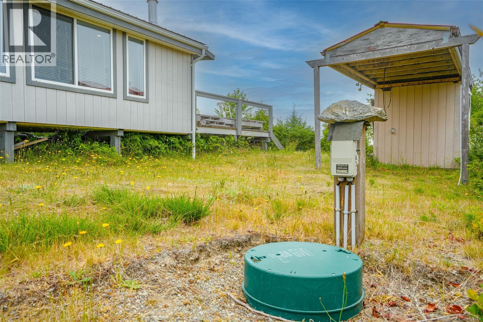 1098 Sixth Ave, Ucluelet