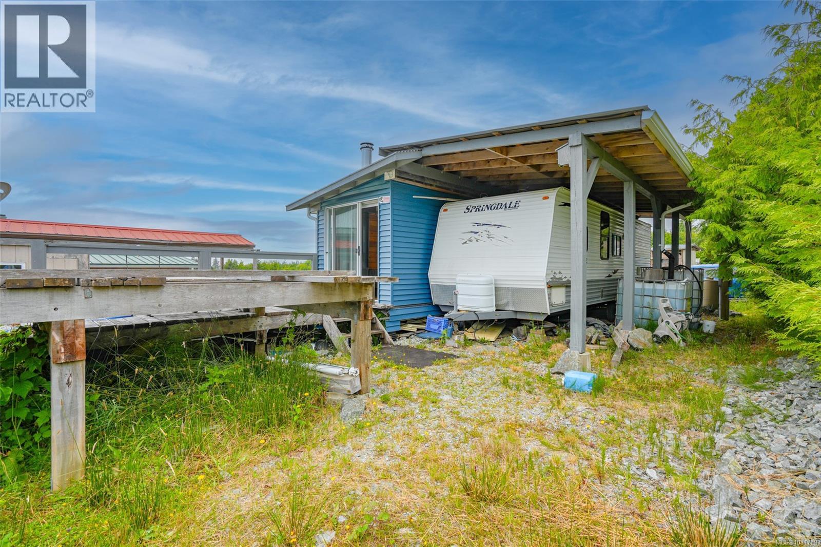1098 Sixth Ave, Ucluelet