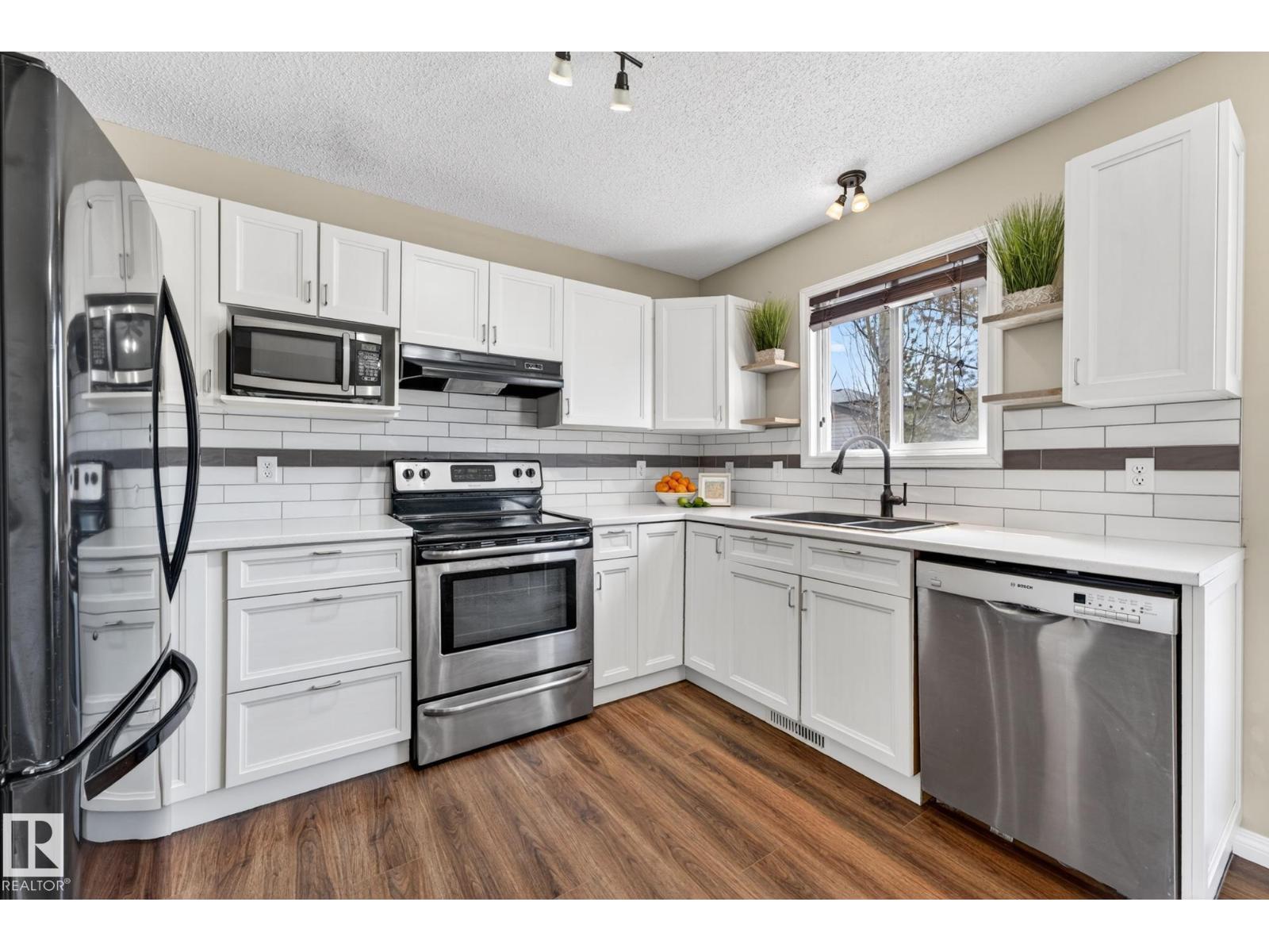 88 BIRCHMONT DR, Leduc