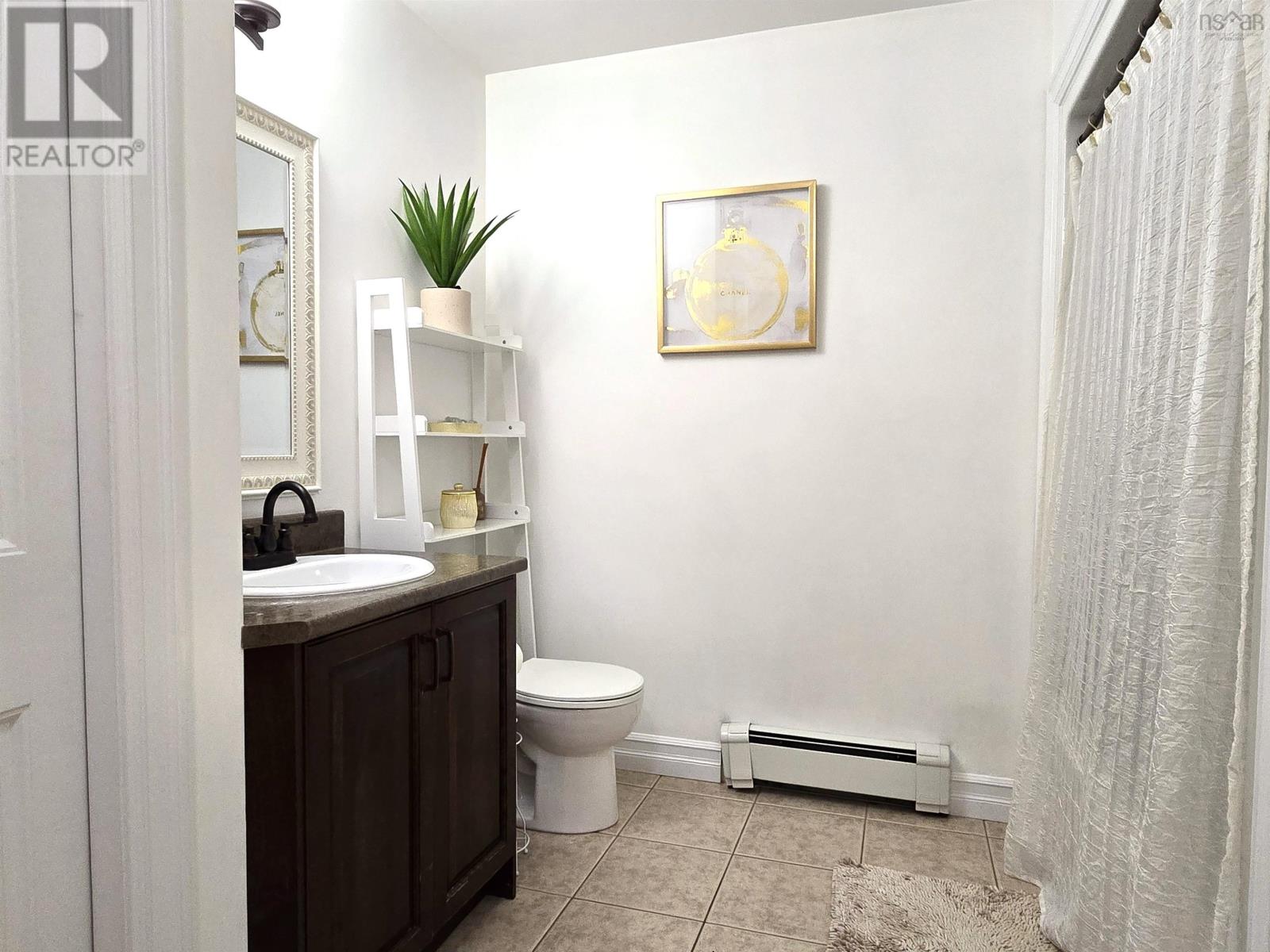 Property 22 of 26 of 52 Viridian Drive