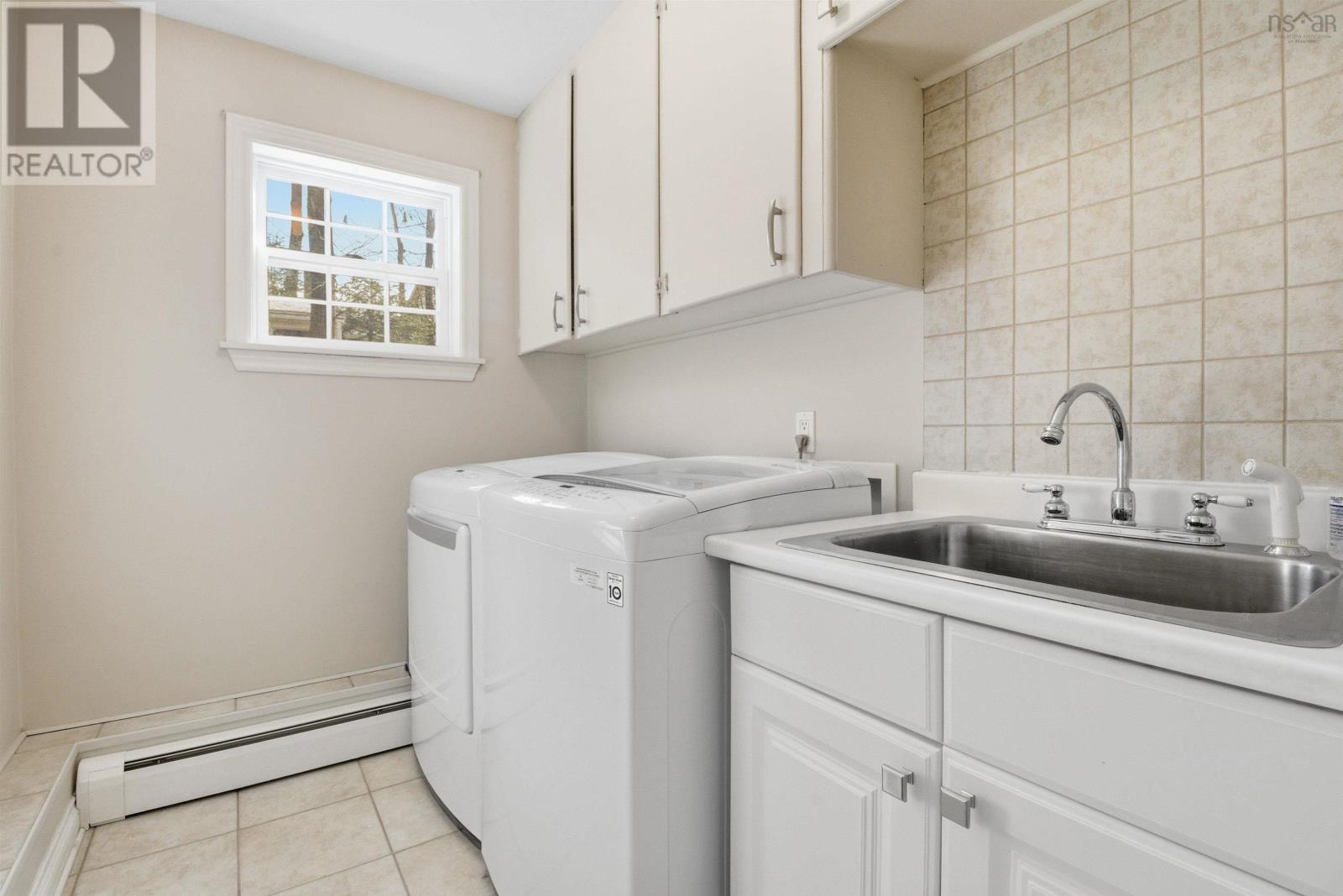 76 BIRCHWOOD COURT - 30