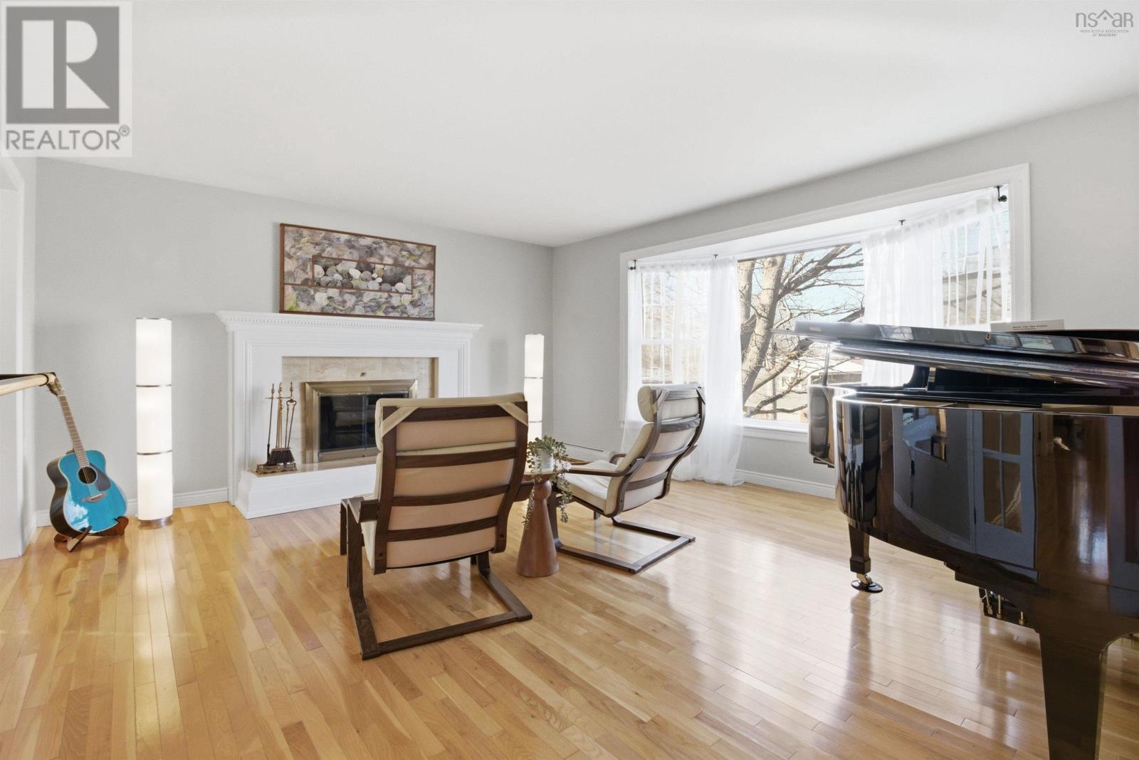 76 BIRCHWOOD COURT - 11