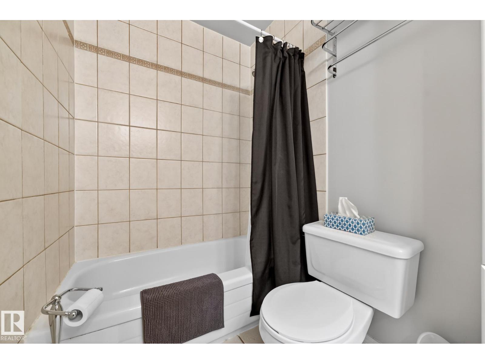 11715 28 AV NW, Edmonton