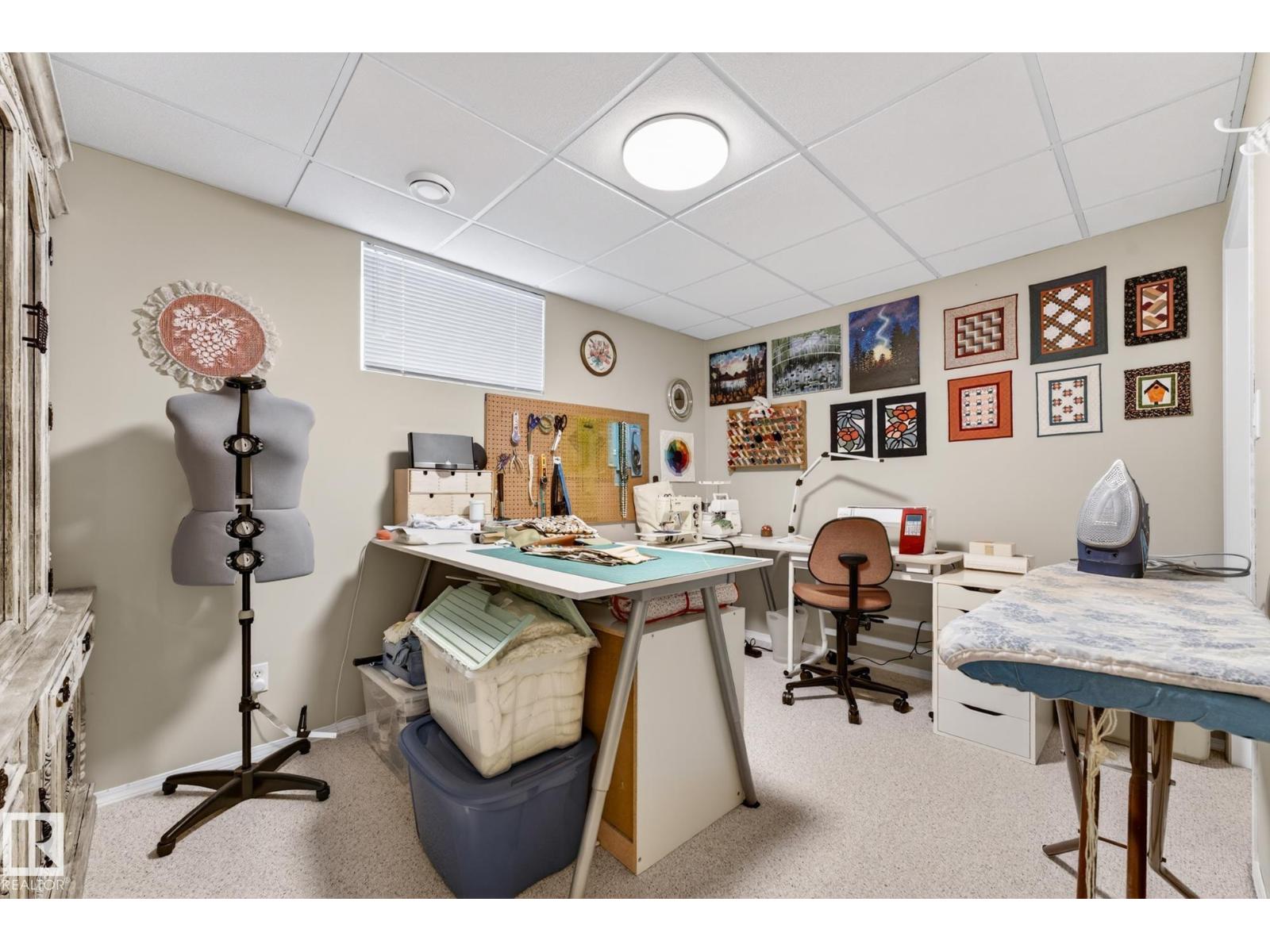 11715 28 AV NW, Edmonton