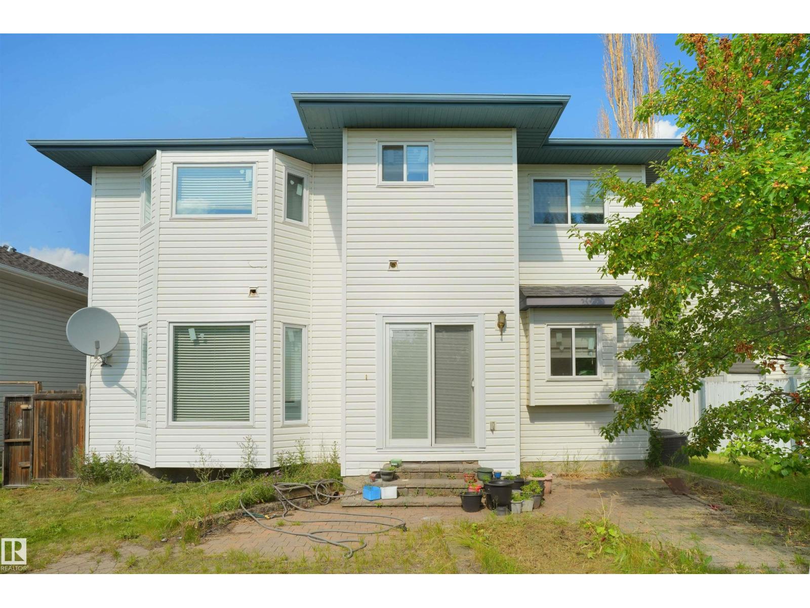 2715 44A AV NW, Edmonton