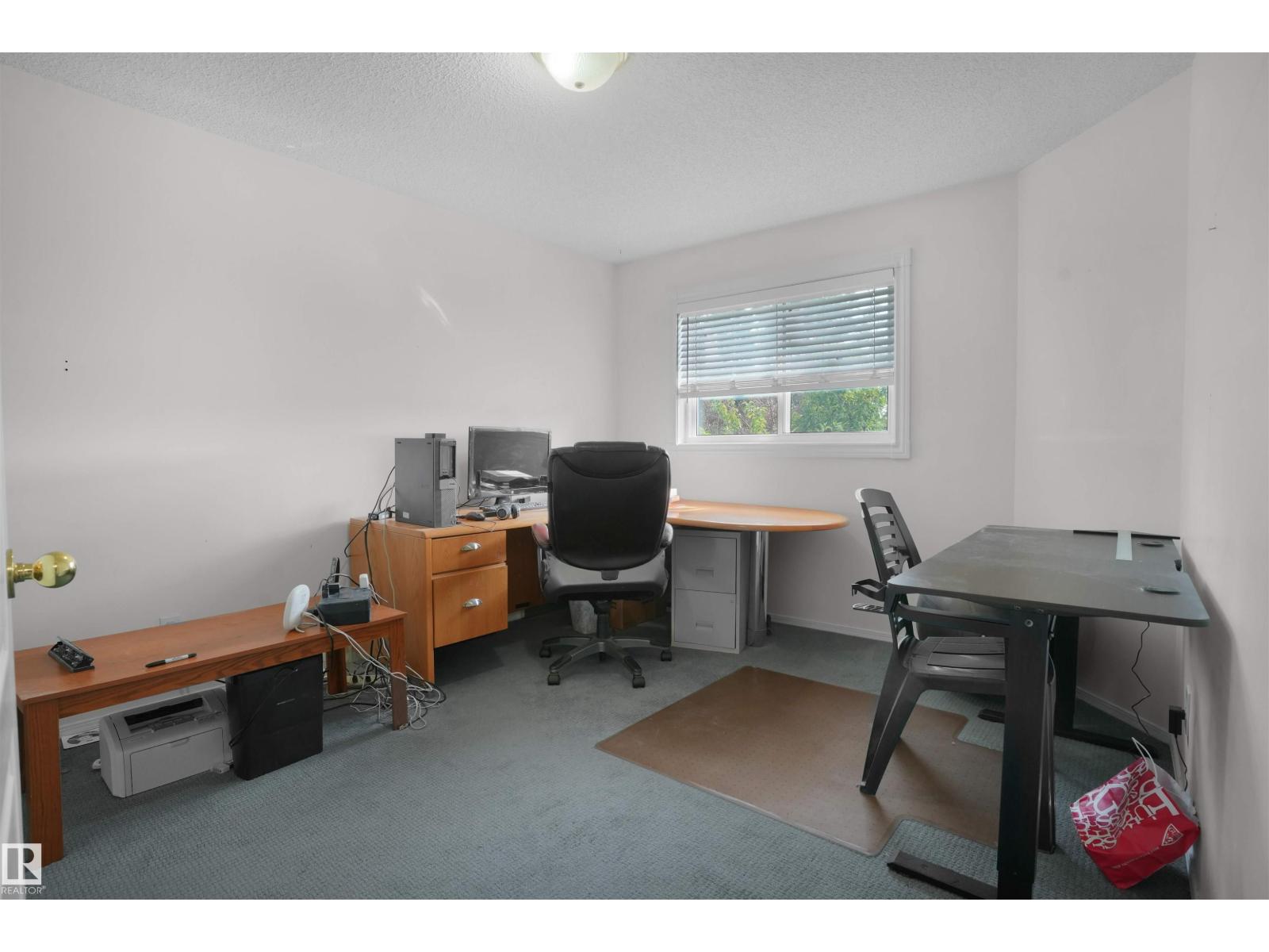 2715 44A AV NW, Edmonton