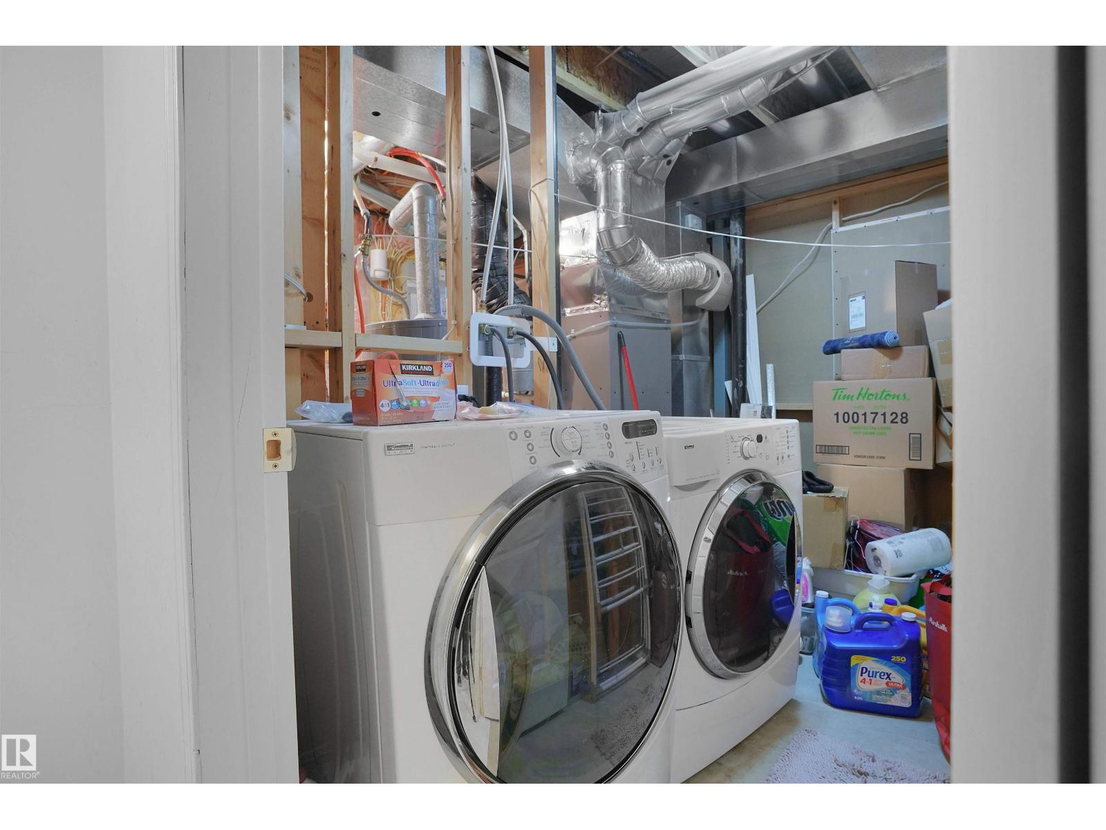 2715 44A AV NW, Edmonton