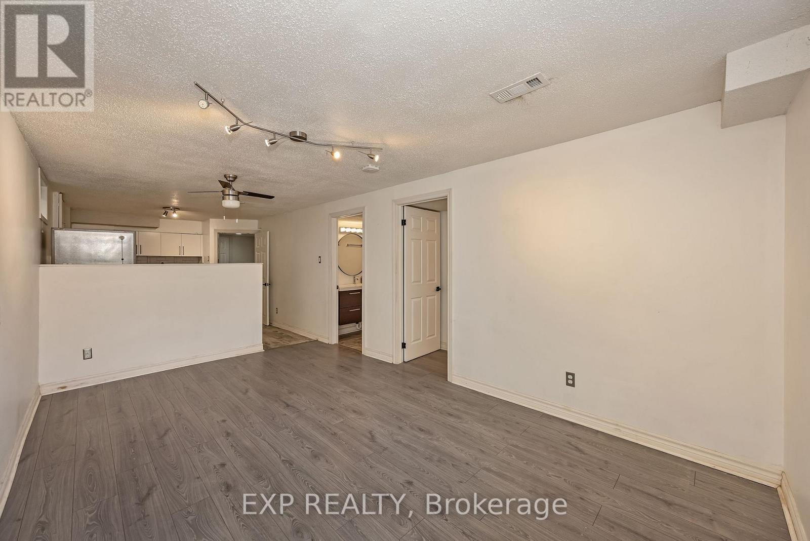 1797 BELVAL CRESCENT - 41